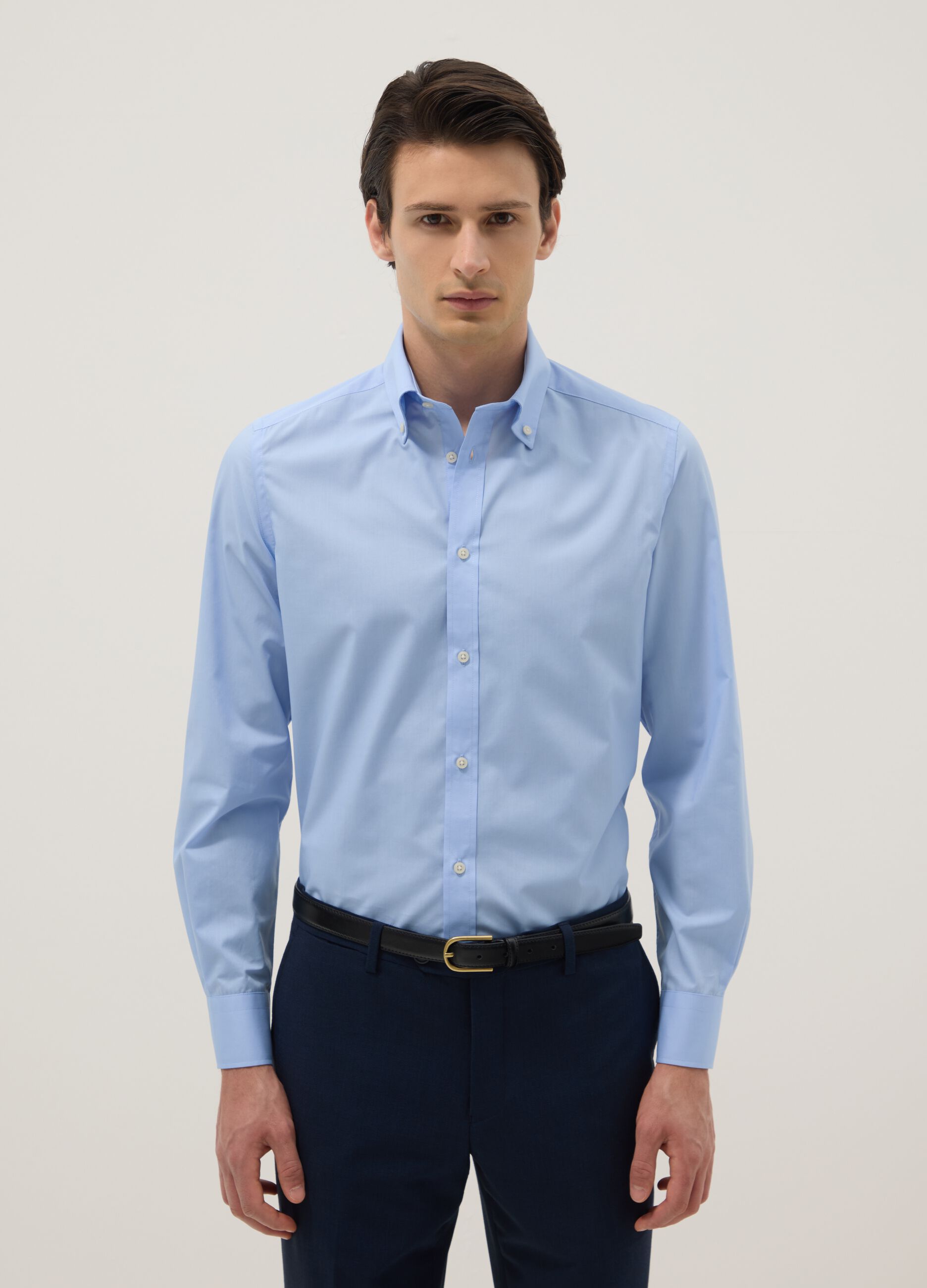 Light blue slim-fit long-sleeve button-down shirt