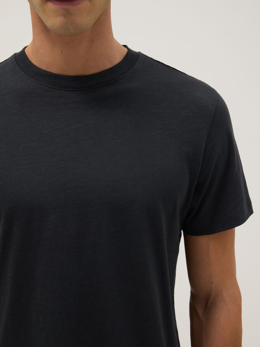Grey Pure Cotton Regular Fit T-shirt_3