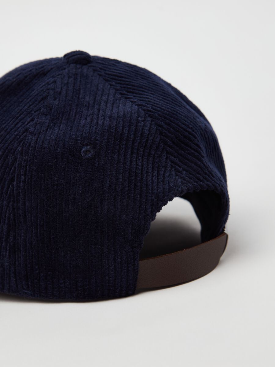 Cappello da baseball in corduroy_2