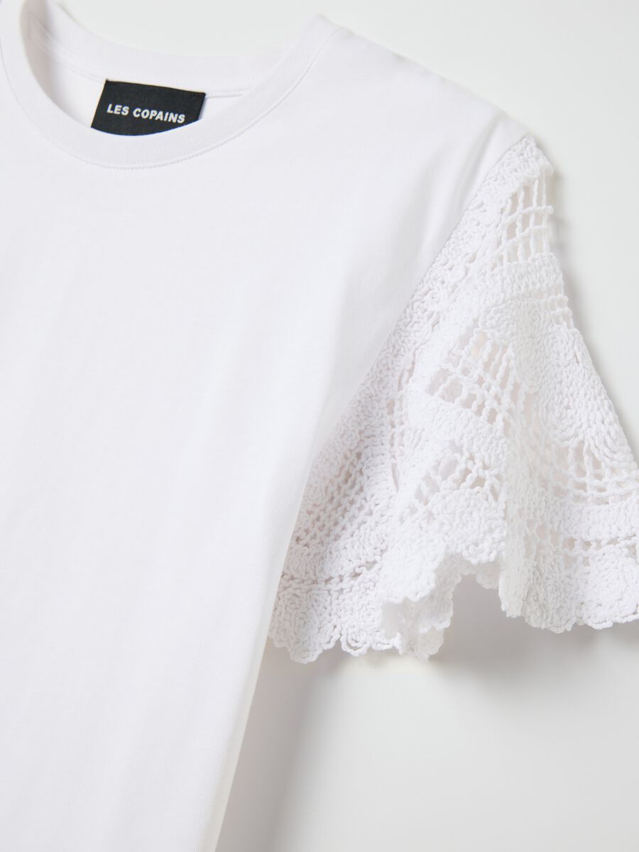 White cotton T-shirt with lace inserts_5
