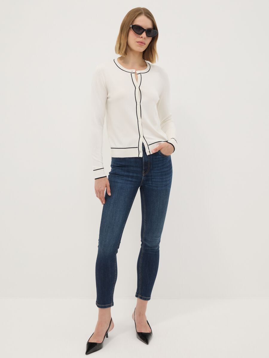 Cardigan bianco in viscosa elasticizzata regular fit_1