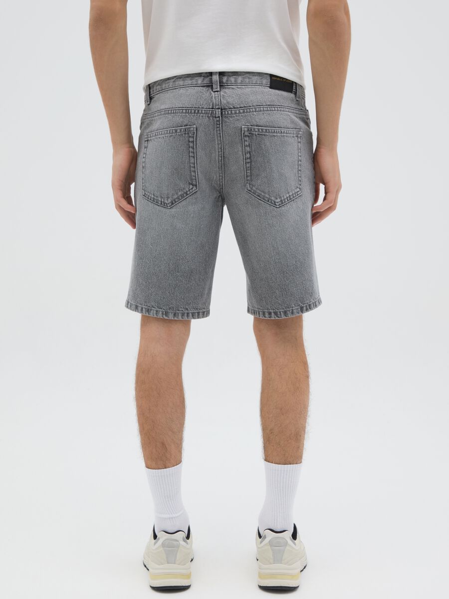Men's grey slim fit pure cotton shorts_3