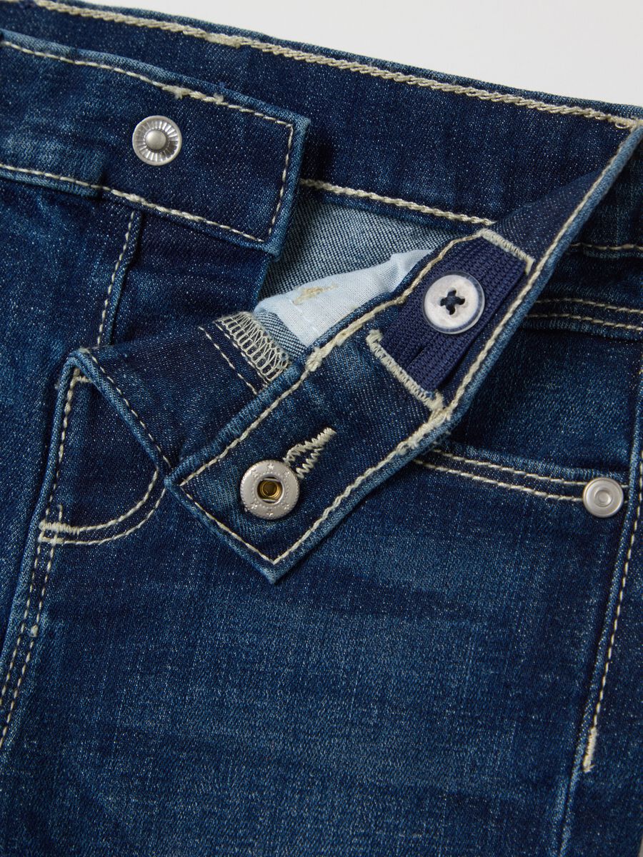 Regular-fit jeans with five pockets_2