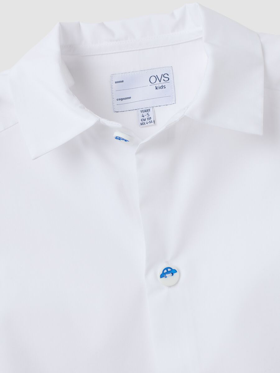 2-pack of white boys&rsquo; nursery smocks with classic collar_2