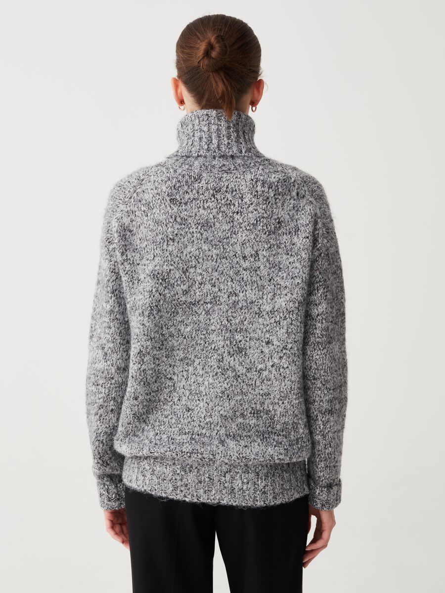 Pullover melange a collo alto_2