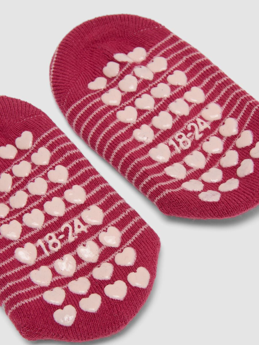 Calze rosse antiscivolo in cotone organico elasticizzato con gattino_1