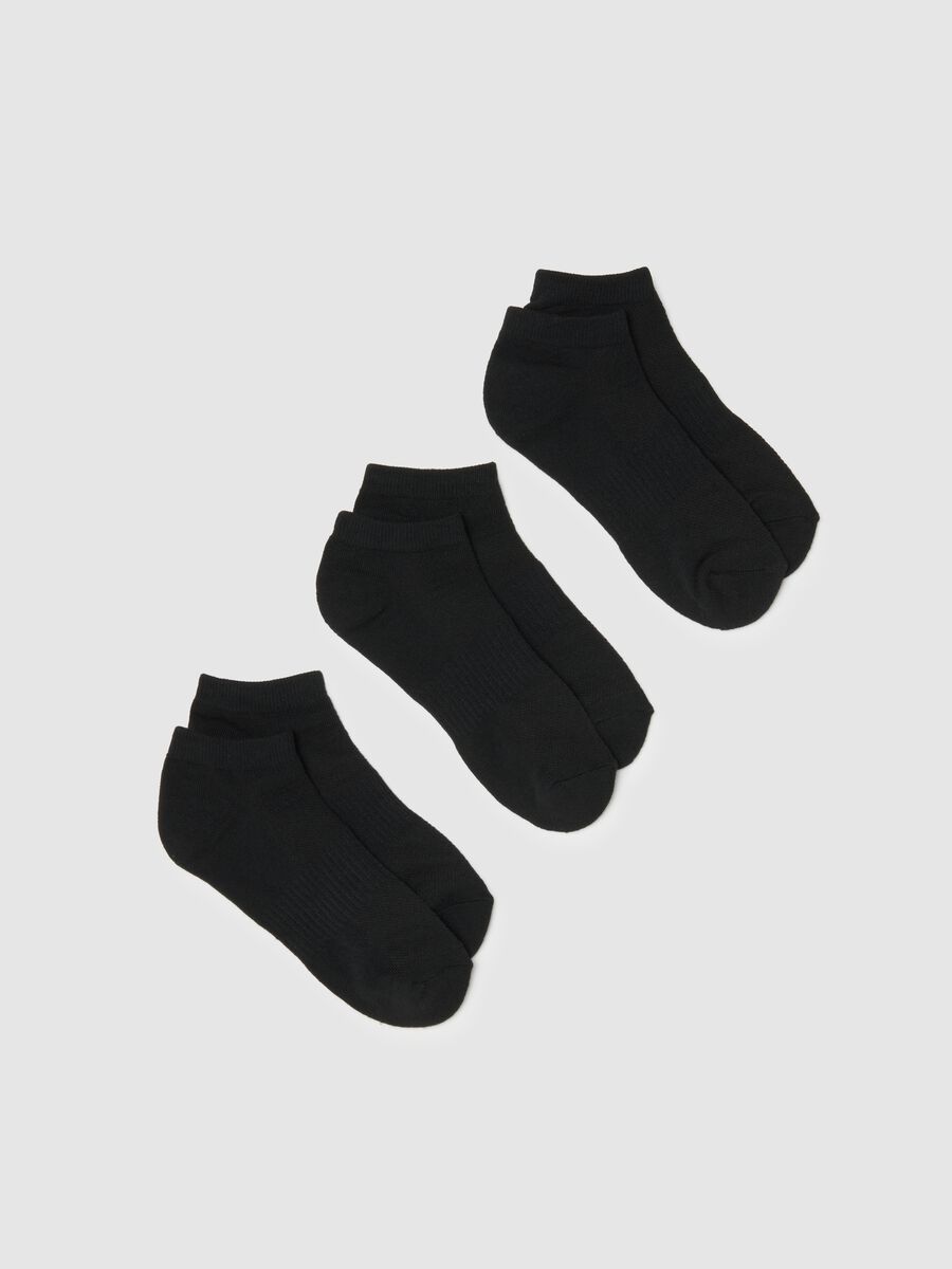 Three-pack ankle black sports socks_0