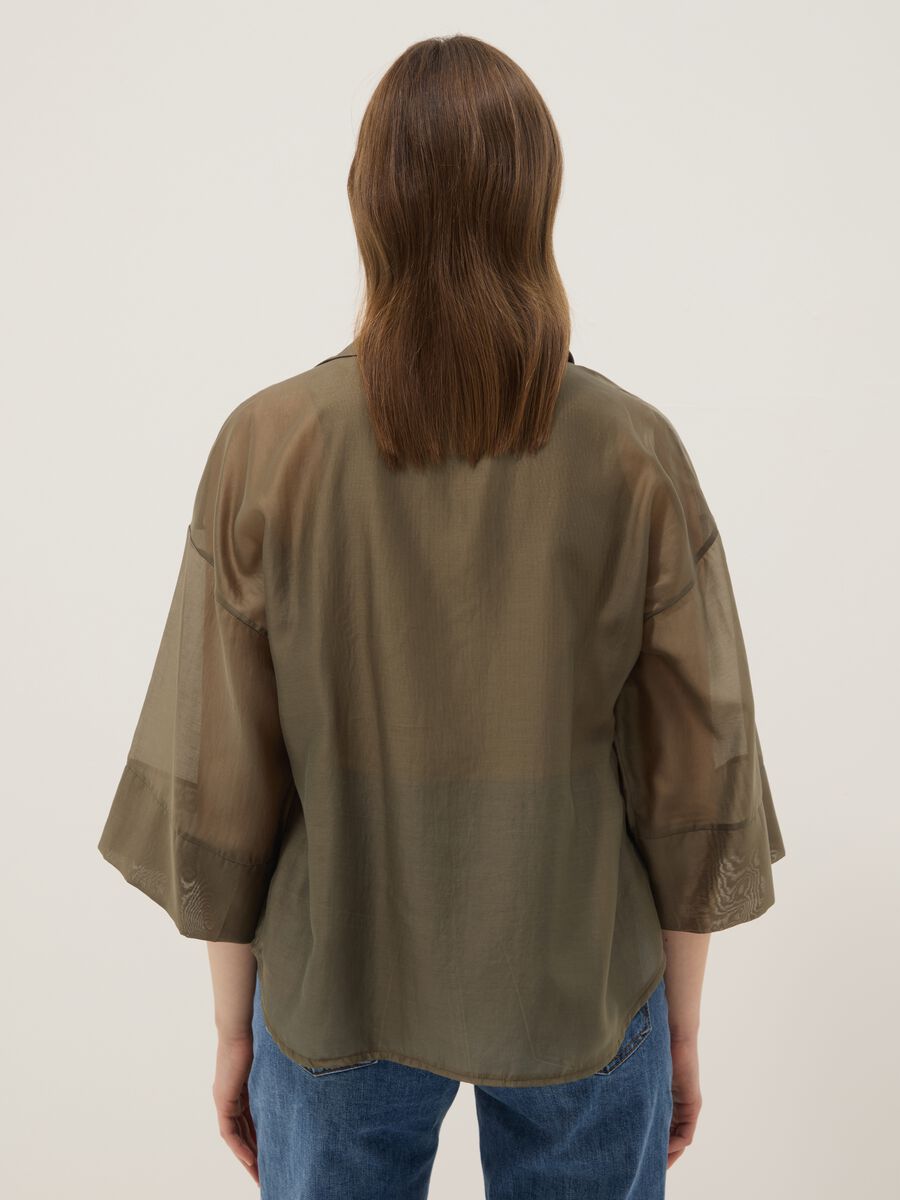 Blusa verde a maniche lunghe in misto viscosa regular fit_3