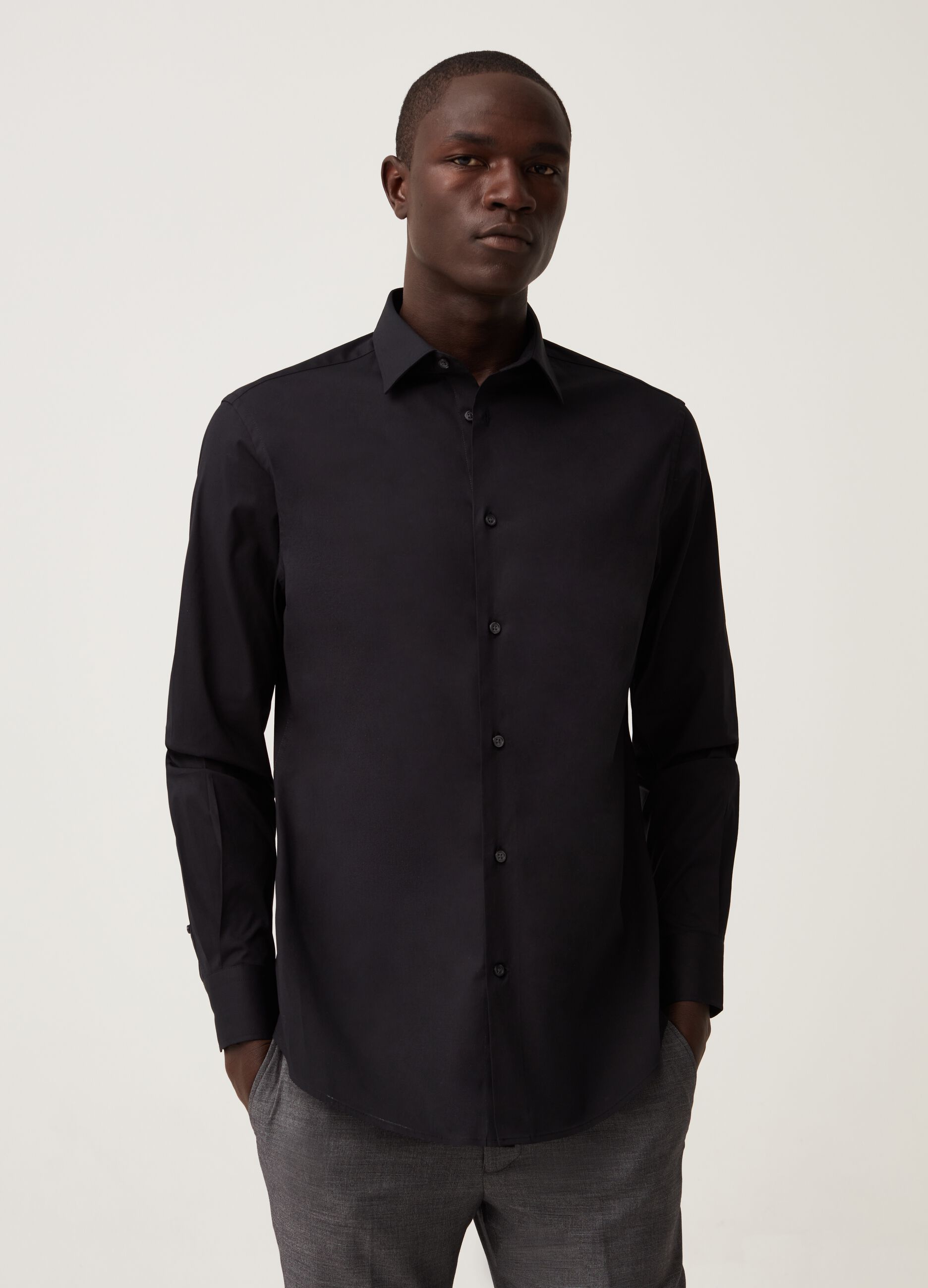 Camicia regular fit in cotone stretch_1