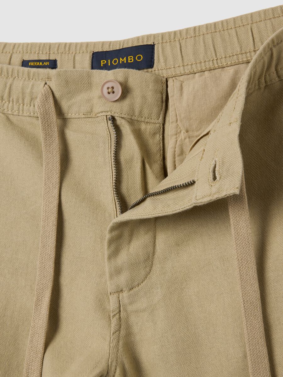 Men's beige cotton blend shorts regular fit_1