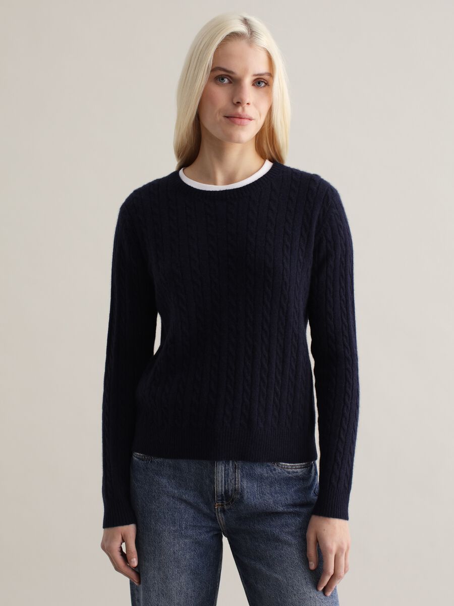 Cardigan in cable-knit cashmere_0
