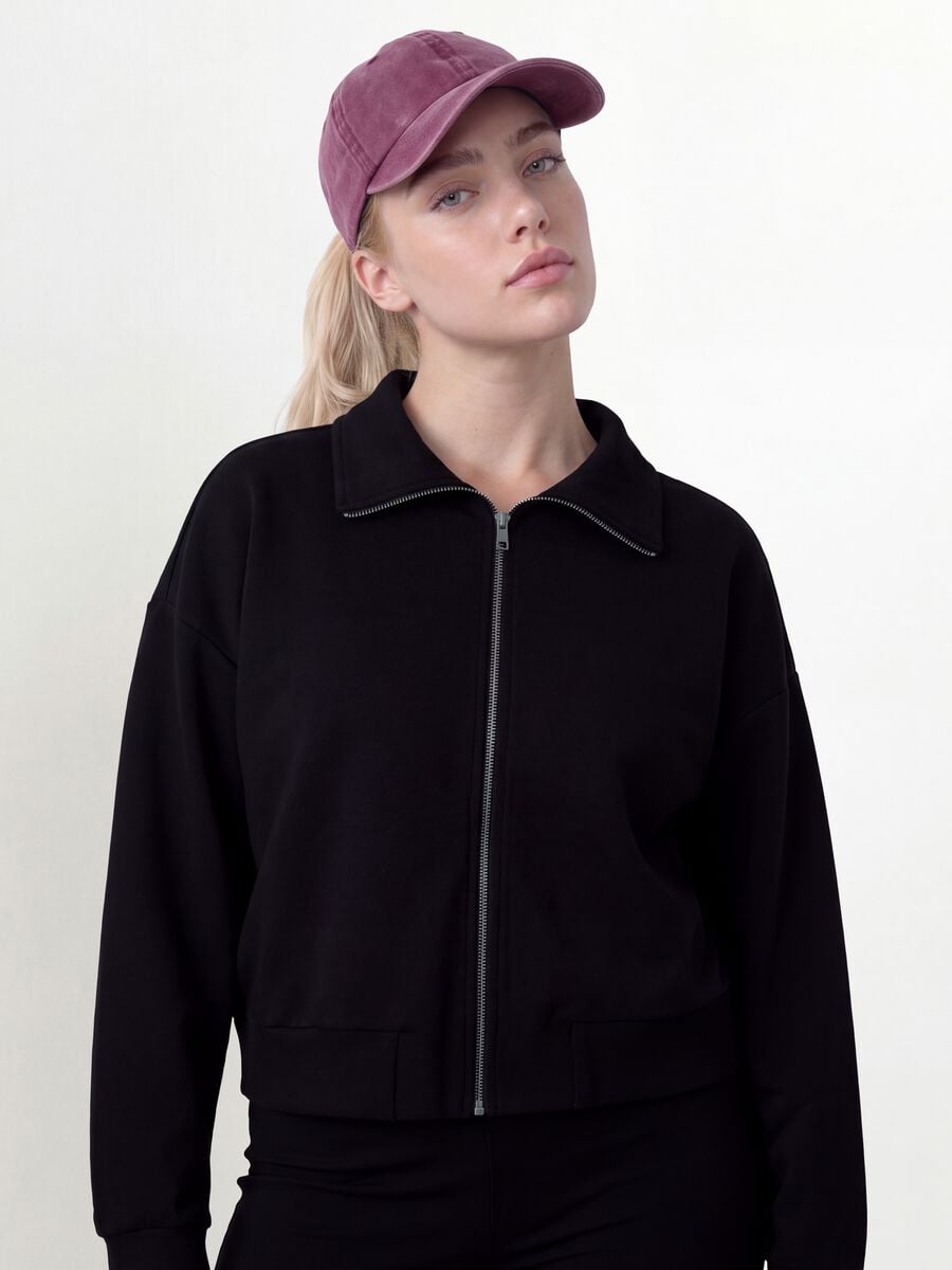Felpa full zip nera in viscosa elasticizzata con colletto_1