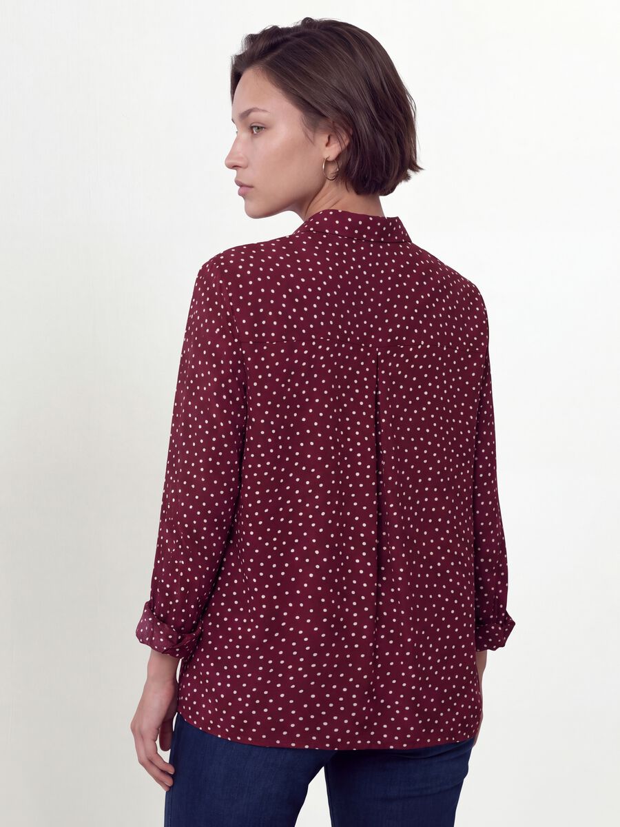 Camicia rossa a pois con colletto classico regular fit_3