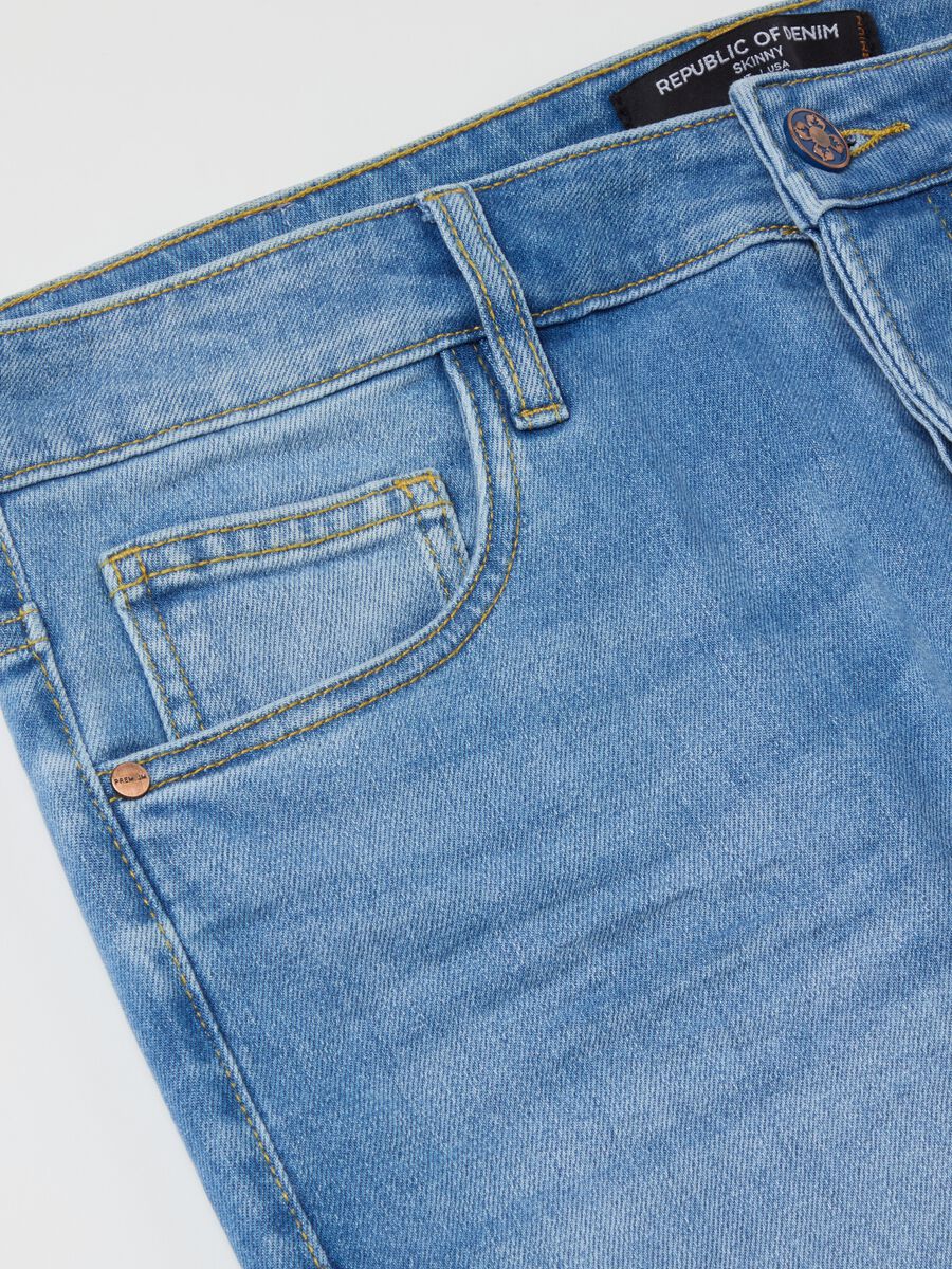 Skinny-fit jeans with five pockets_5