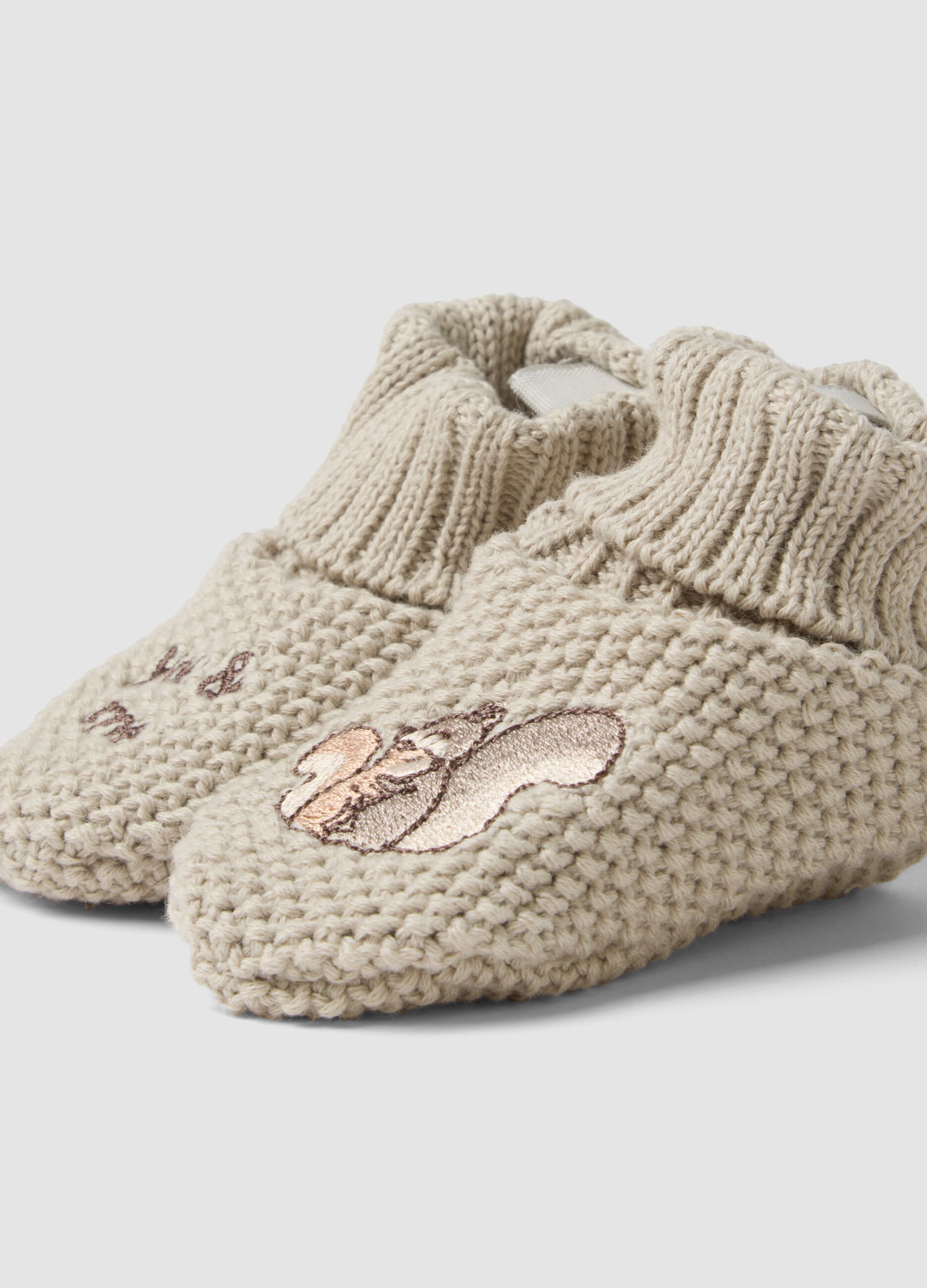 Grey pure cotton knitted booties with turn-up cuff