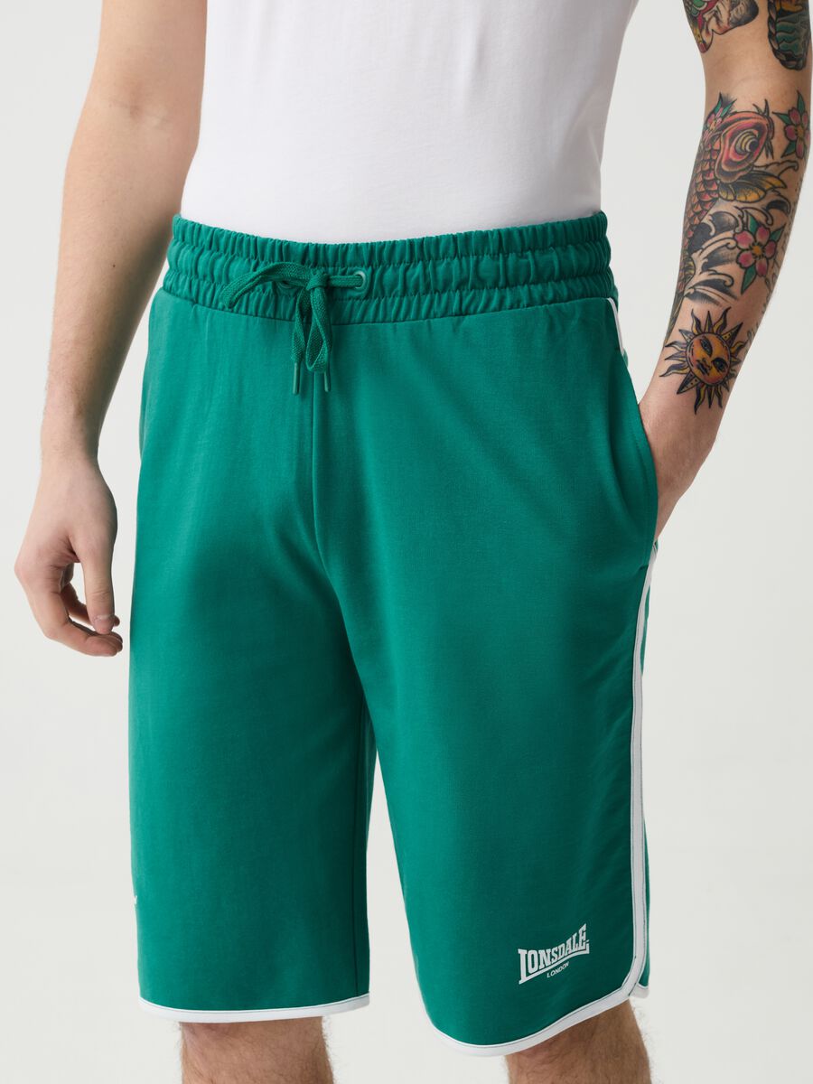 Bermuda joggers with logo print and contrasting edging_1