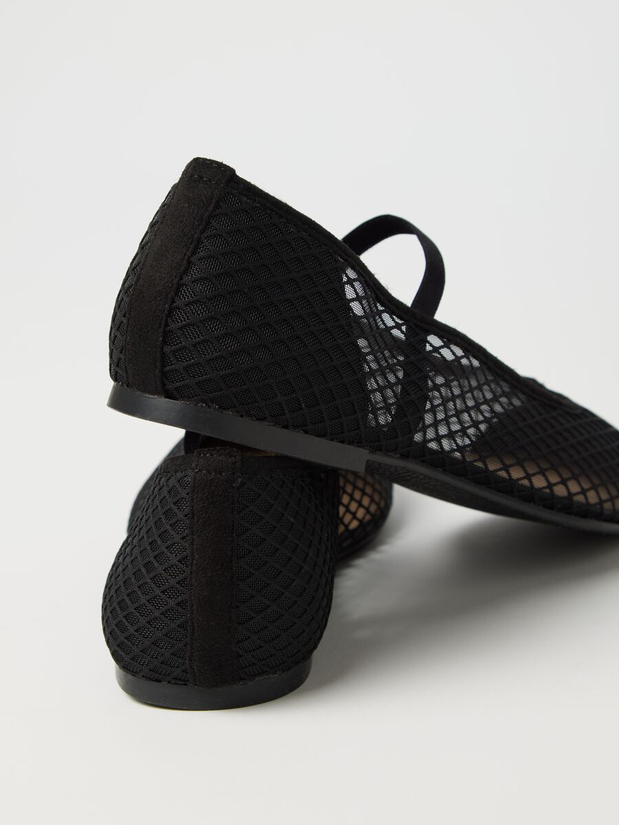 Black ballerina flats in mesh with strap_2