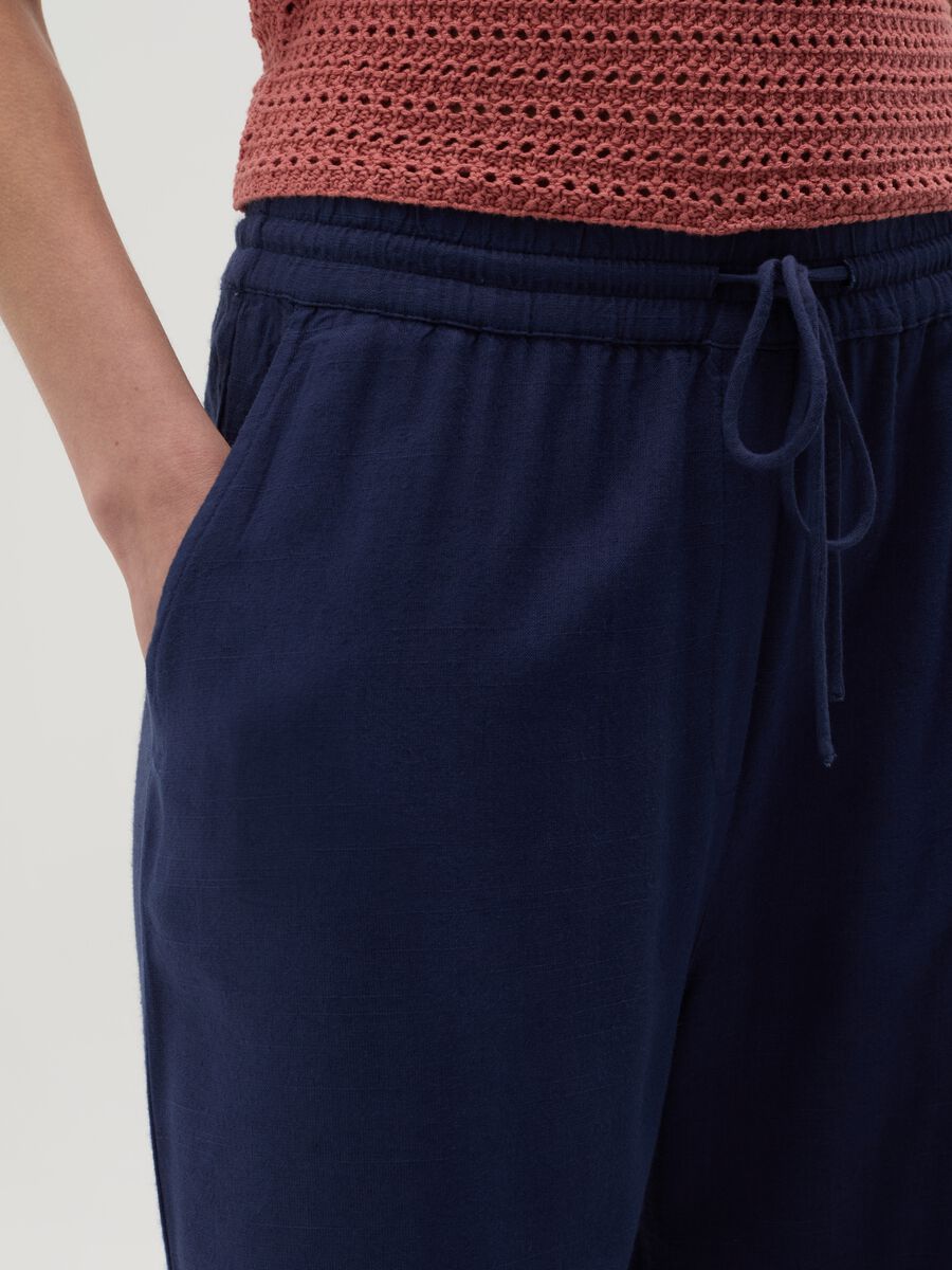 Blue palazzo trousers in viscose and linen_2