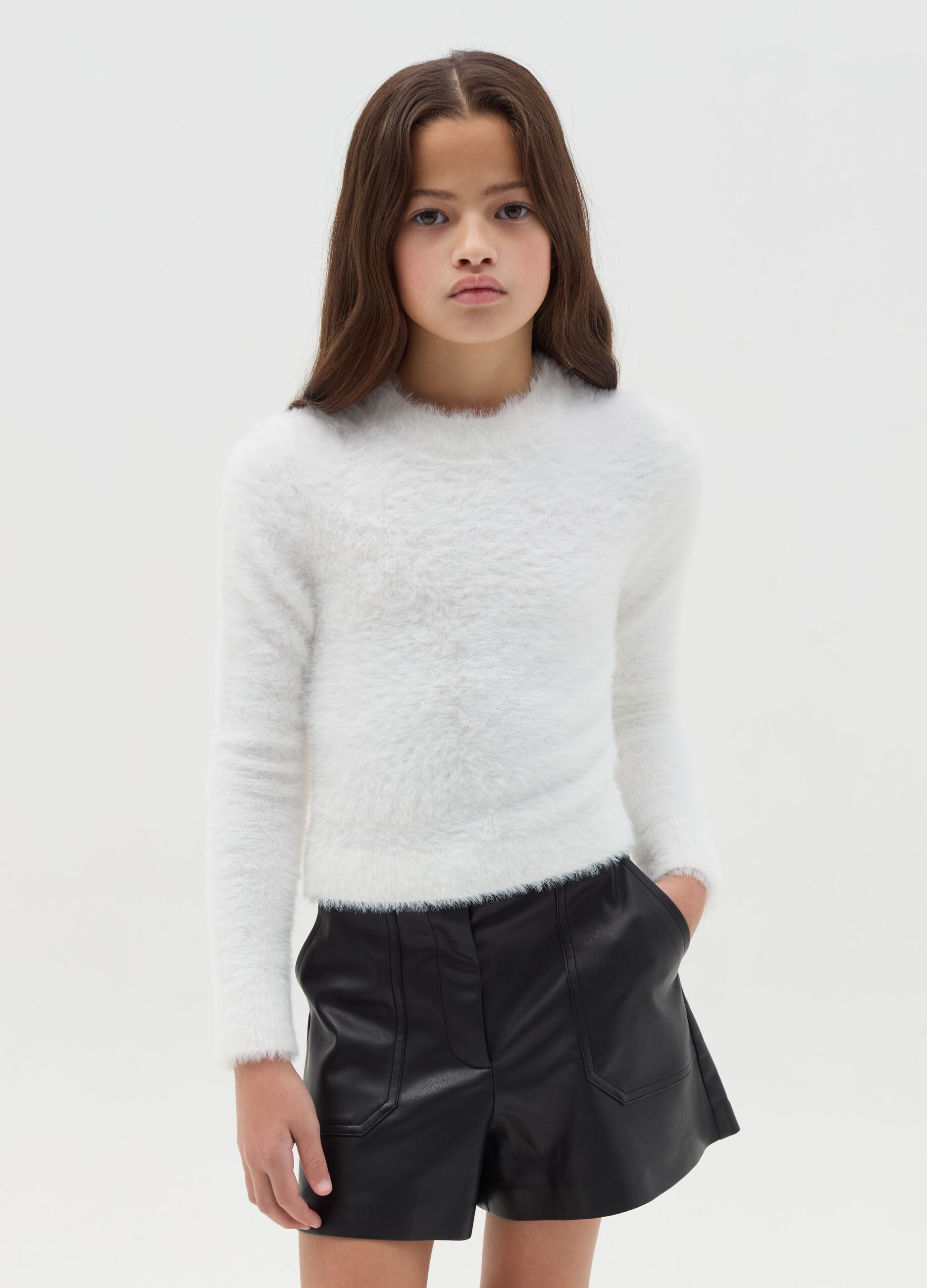 Pullover in faux fur