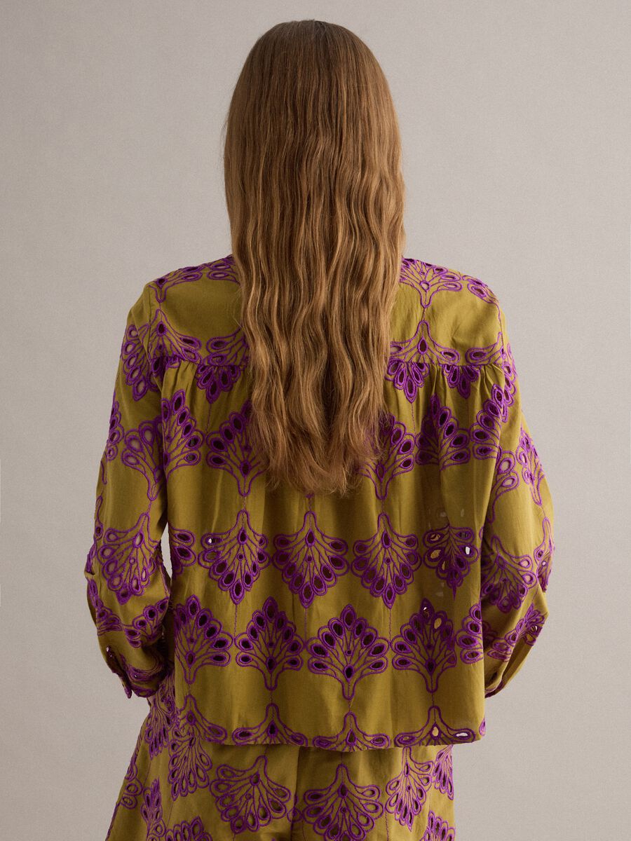 Multicolour pure cotton shirt with eyelet embroidery, regular fit_3