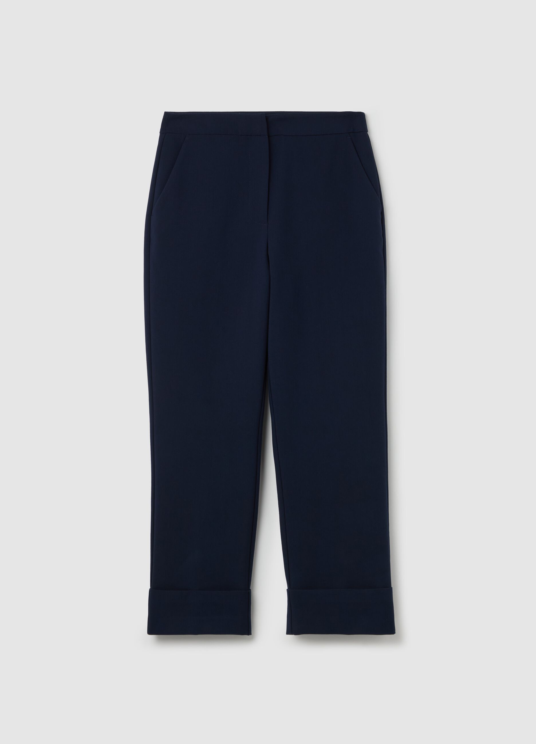 Crop trousers with folds