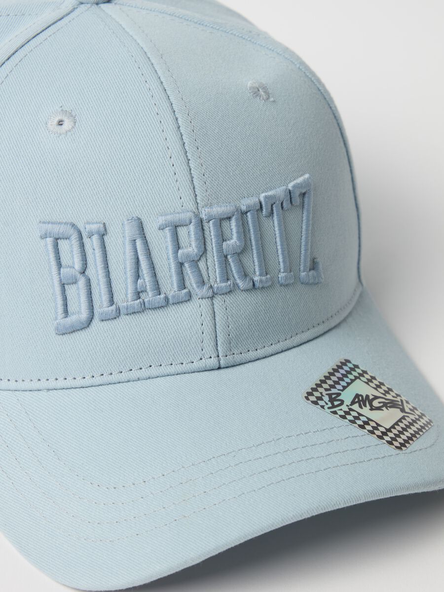 Baseball cap with "Biarritz" embroidery_2