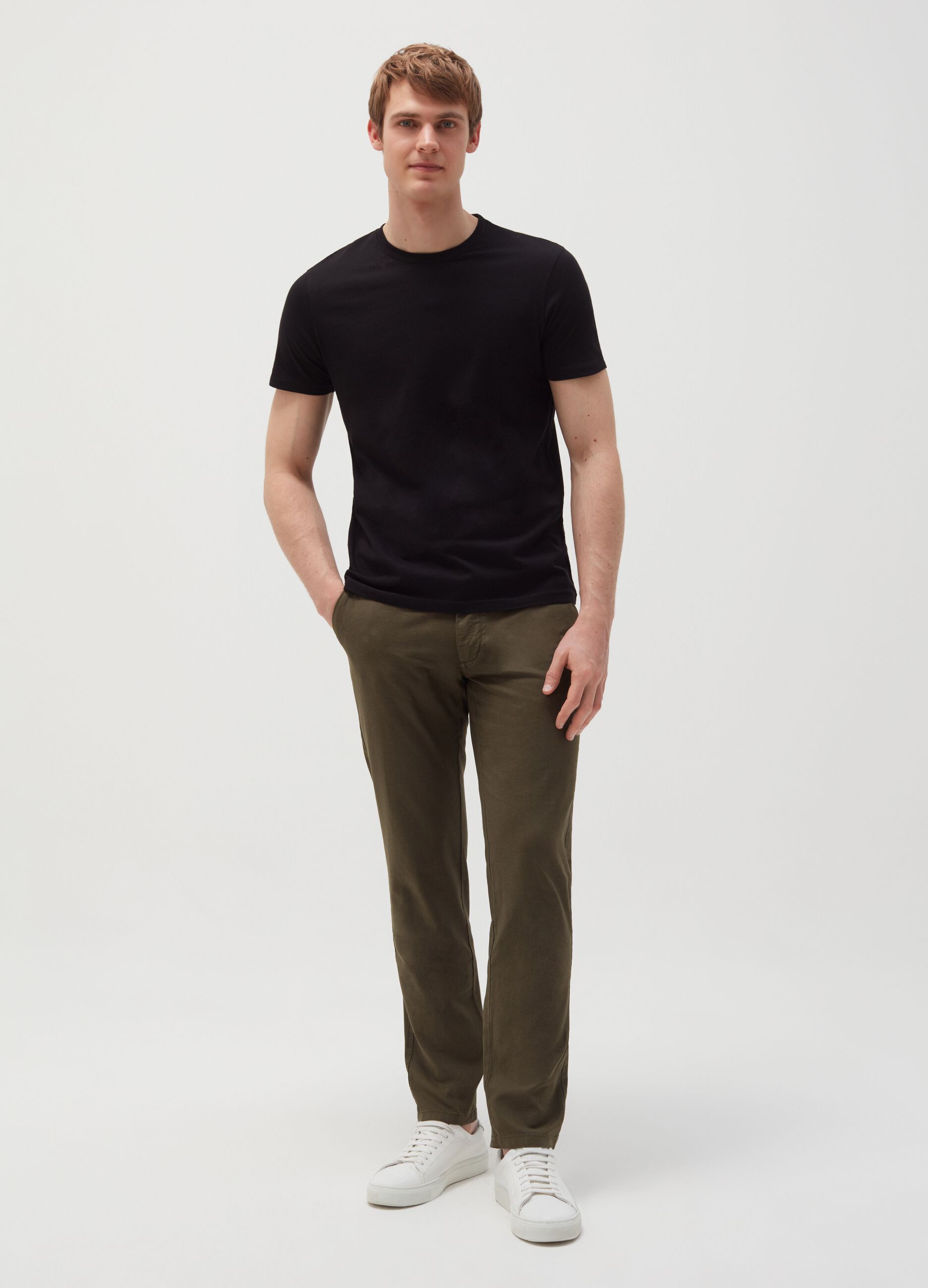 Pantaloni chino in lino e cotone_0