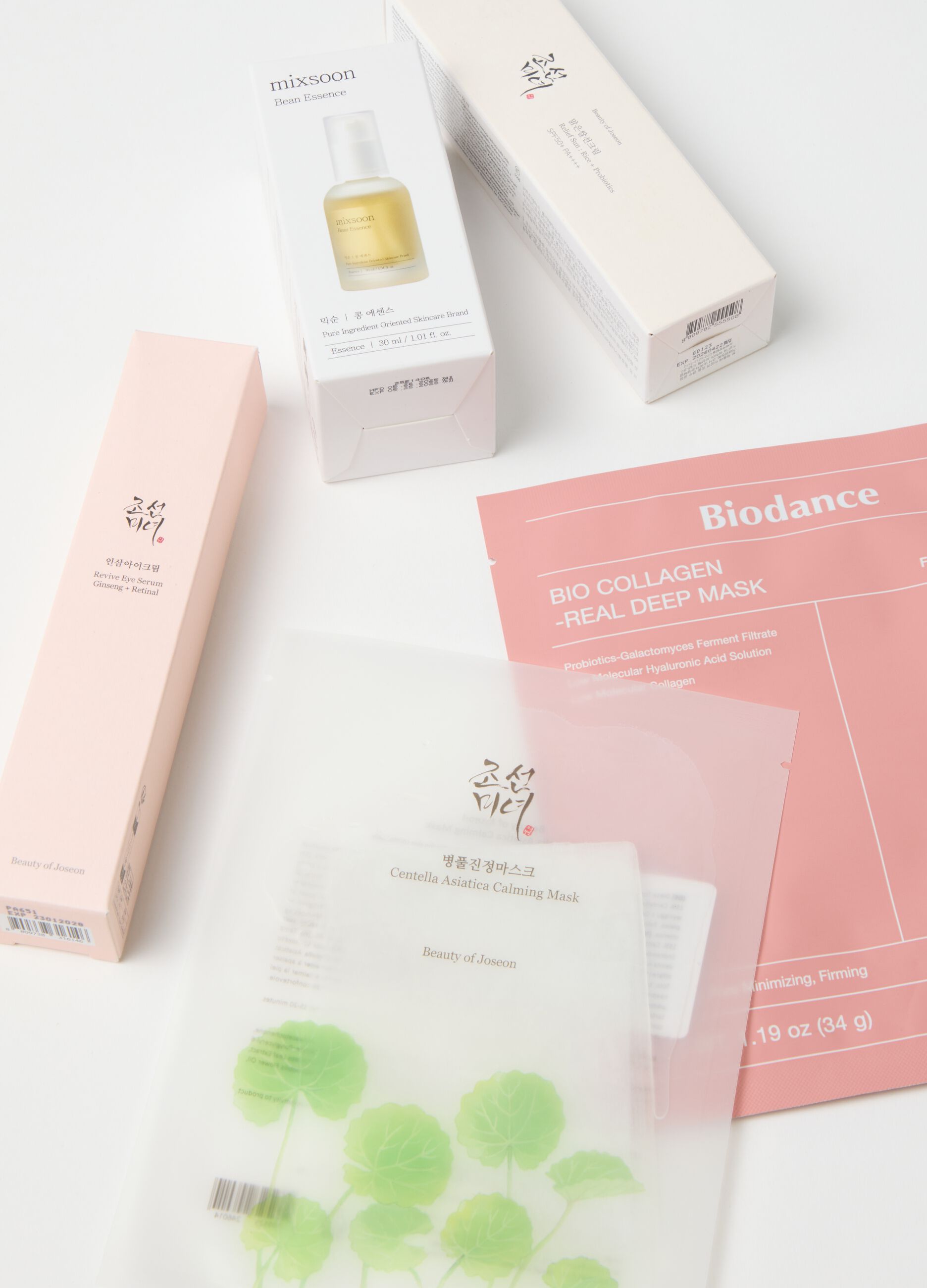 K-Beauty box Best of k-beauty 10 prodotti skincare coreana - Valore reale &euro; 185