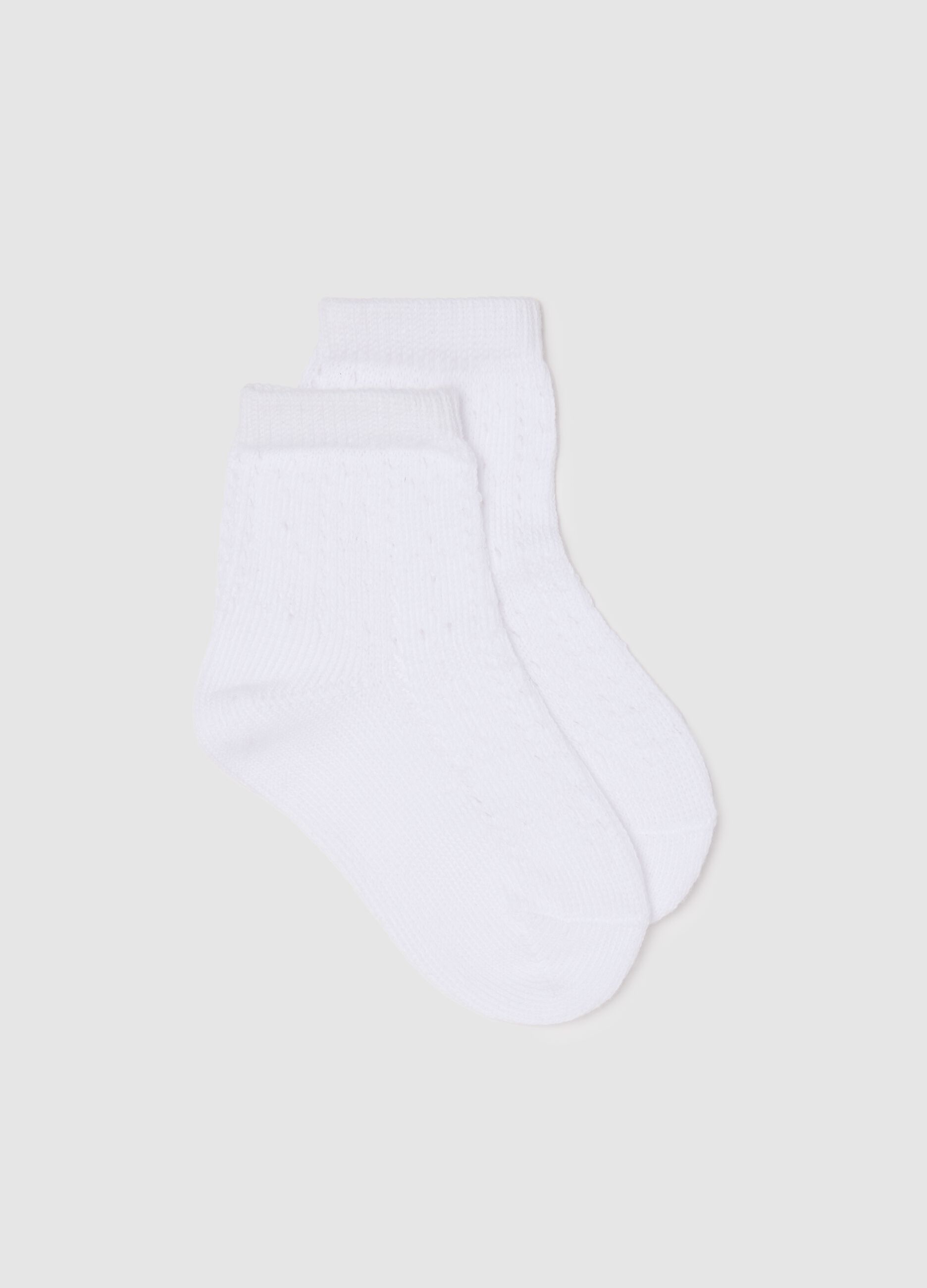 Short white socks with raised weave
