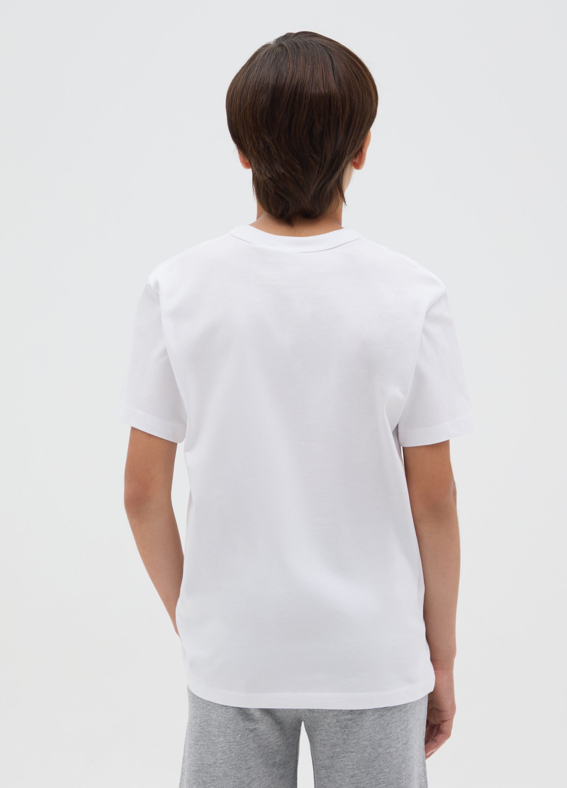 Boys’ white regular-fit T-shirt in 100% cotton