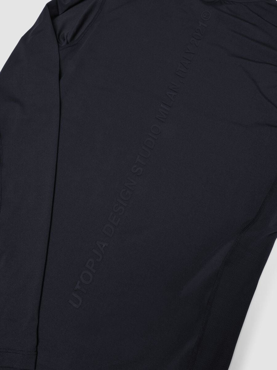 Technical Mock-Neck Longsleeve Black_7