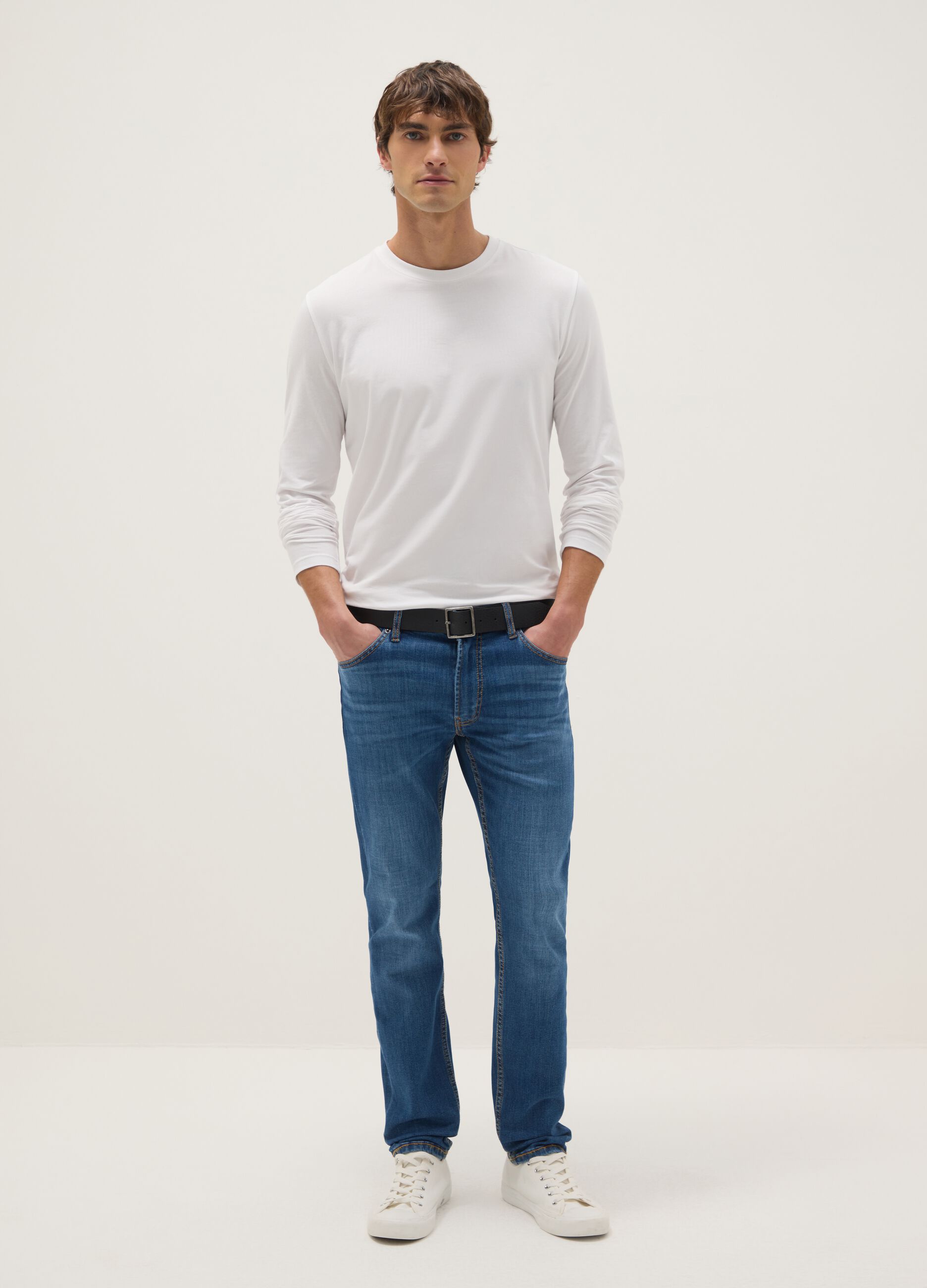 Slim fit blue stretch cotton jeans with five pockets