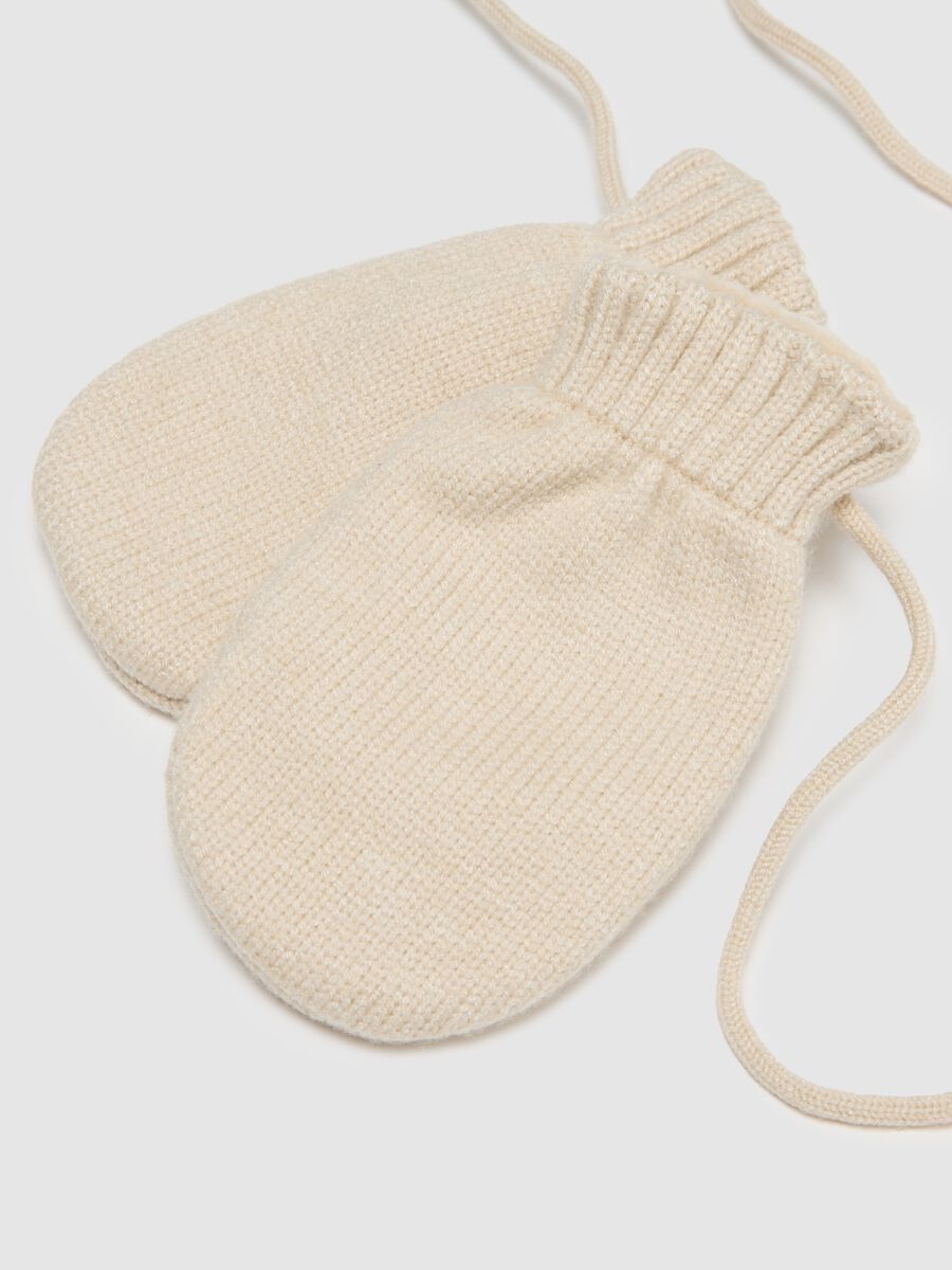 Beige Baby Girl Gloves_2