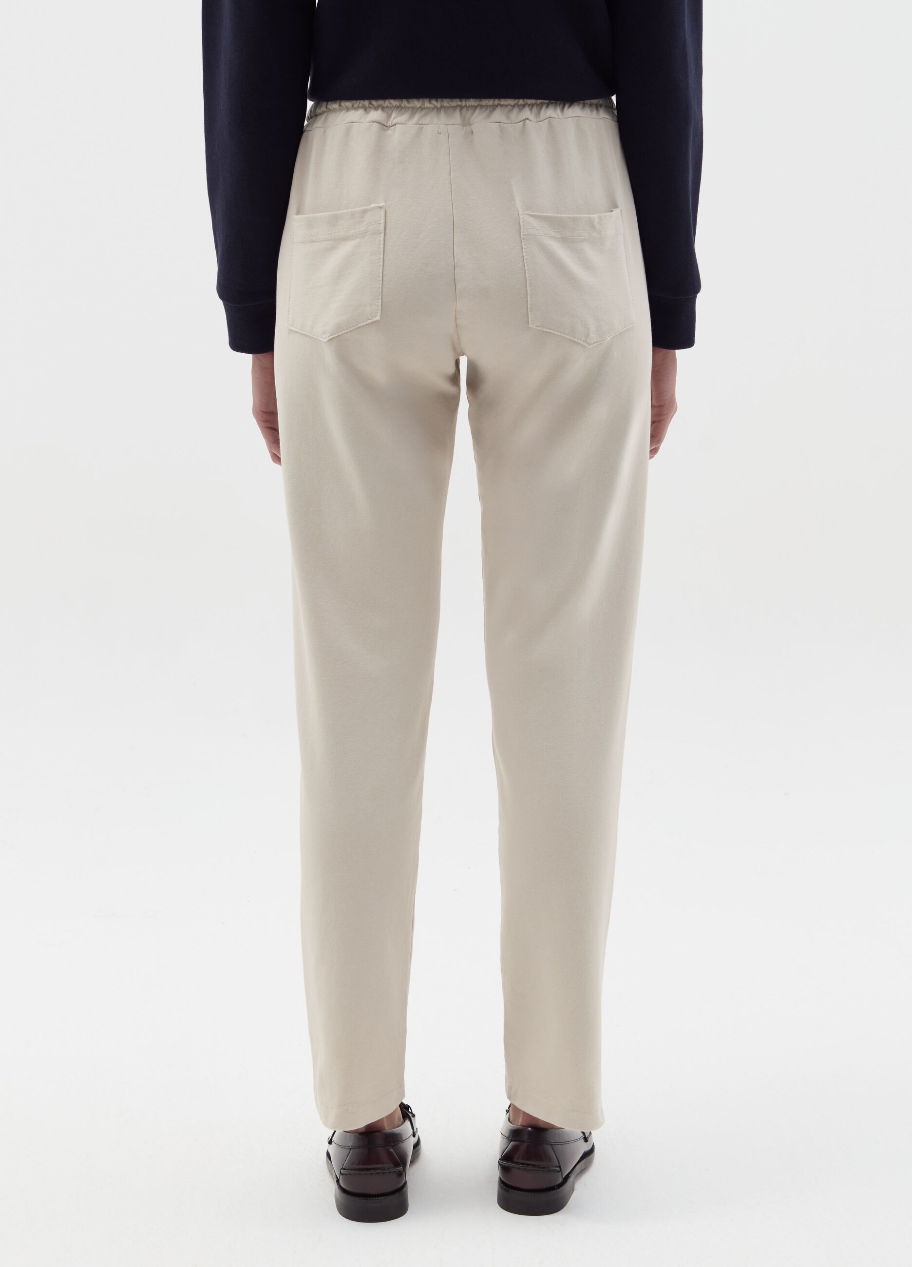 Jogger trousers with zip pockets