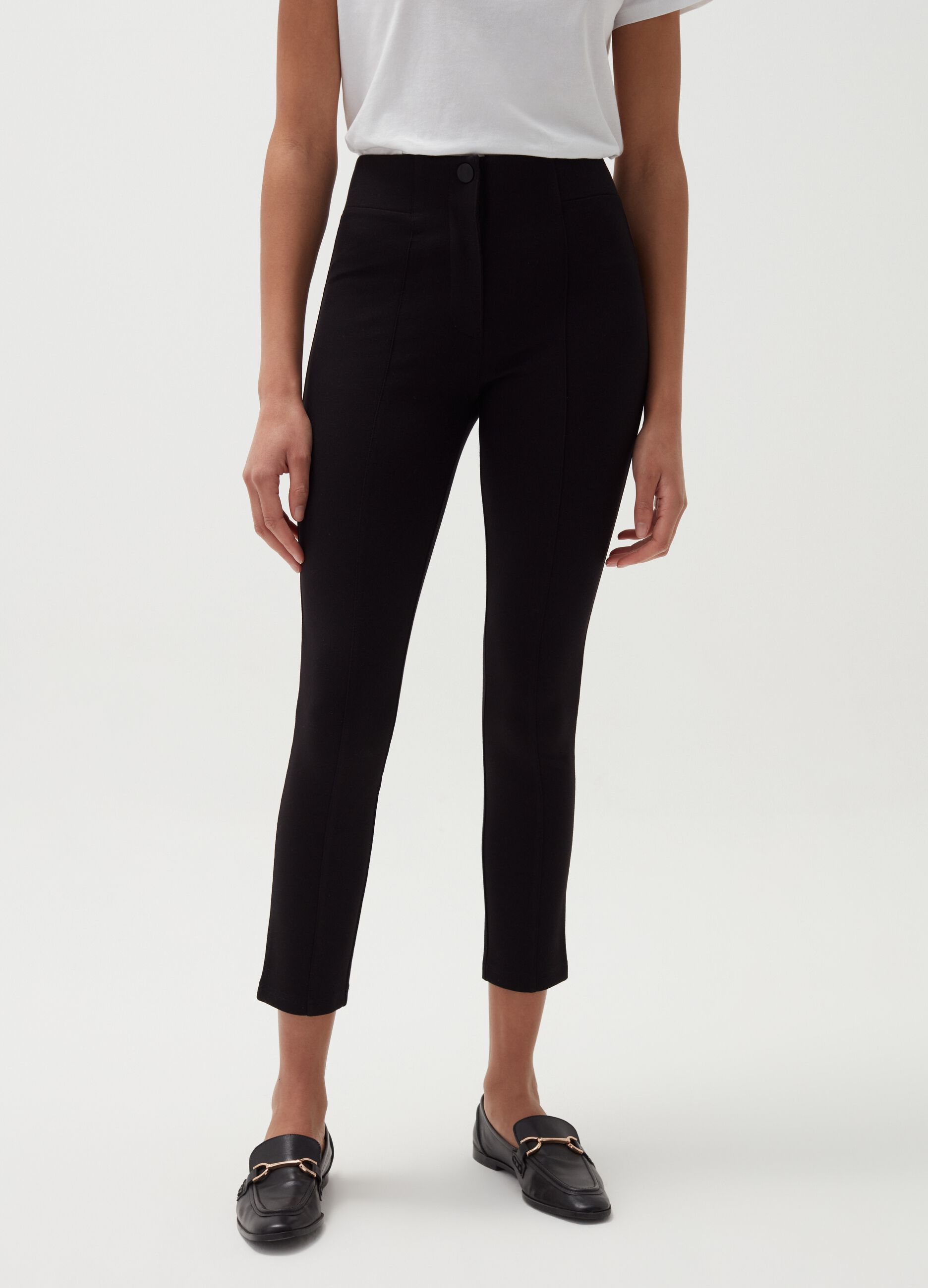 Viscose crop leggings with button