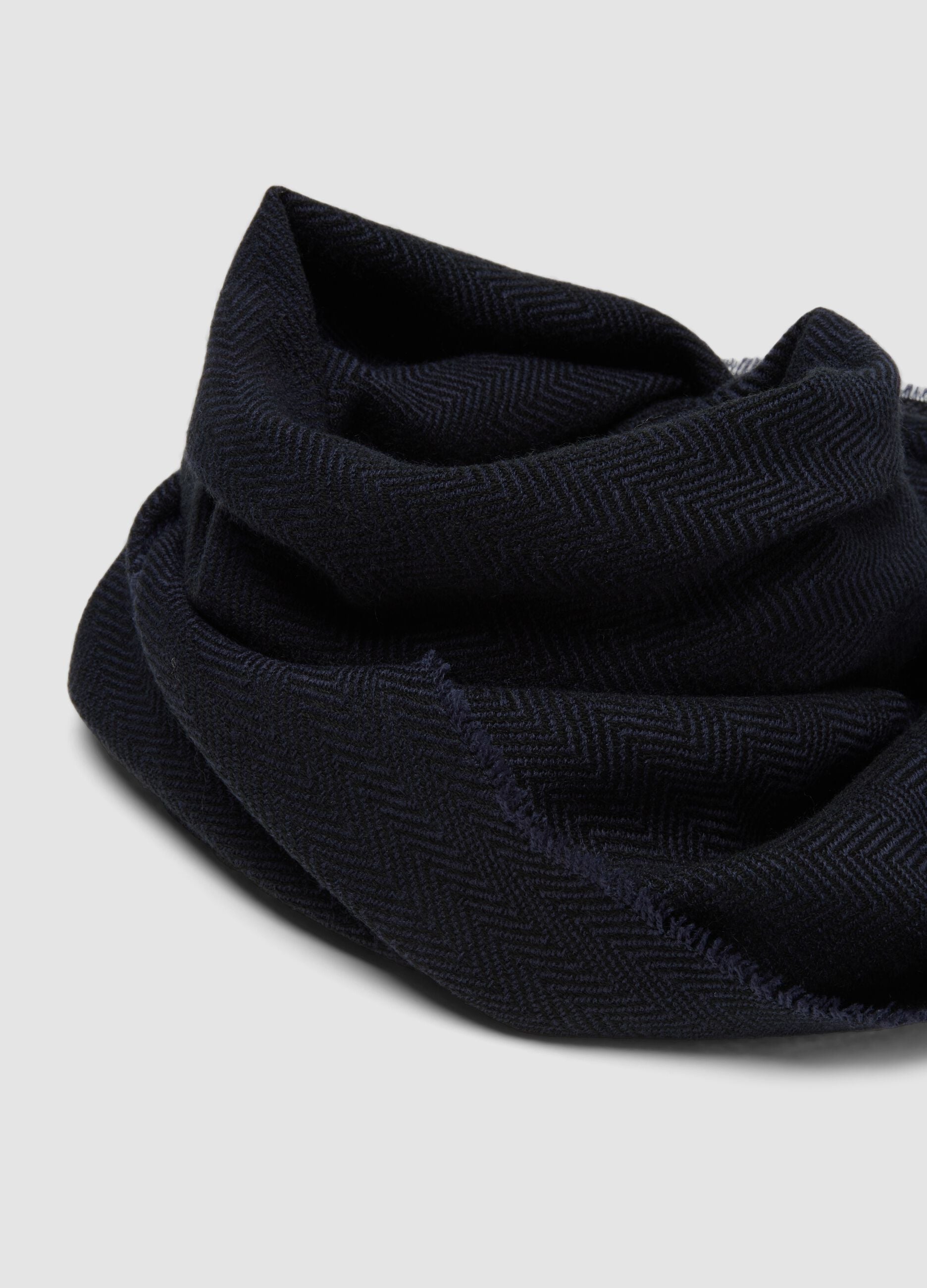 Blue herringbone scarf with fringes