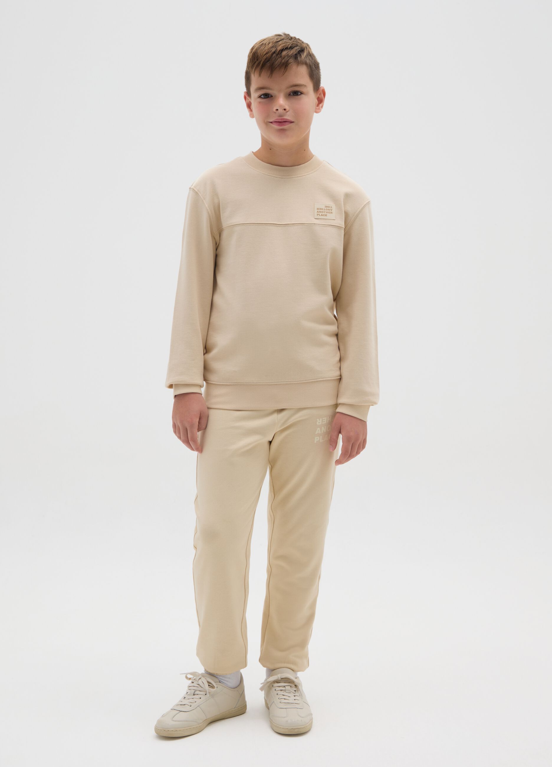 Boys' regular fit beige pure cotton trousers
