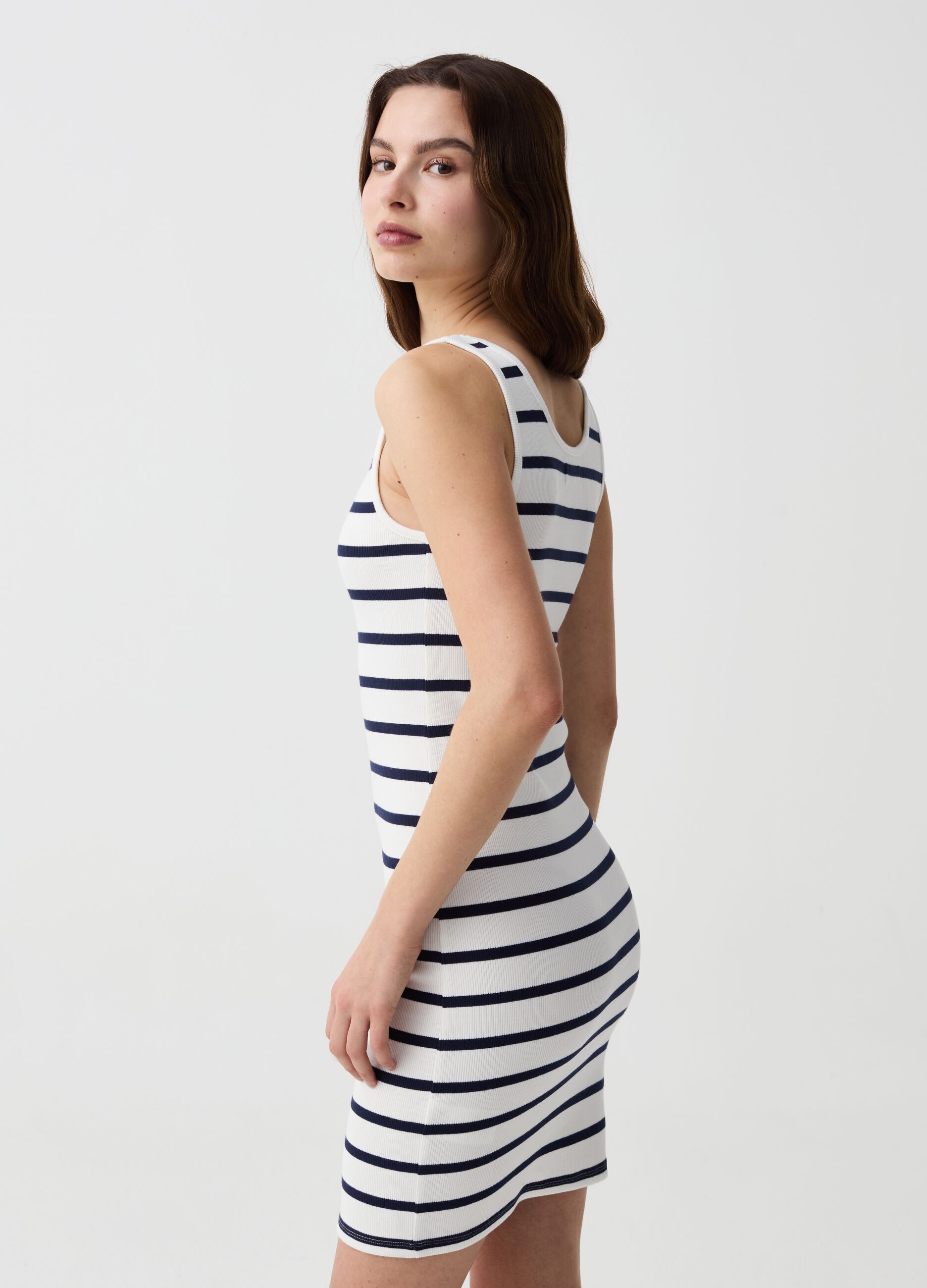 Essential short sleeveless dress with stripes