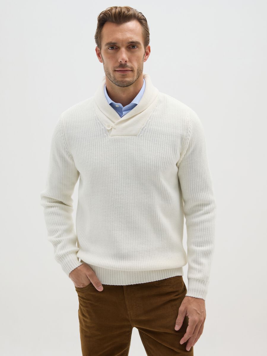 White sweater with shawl collar regular fit_0