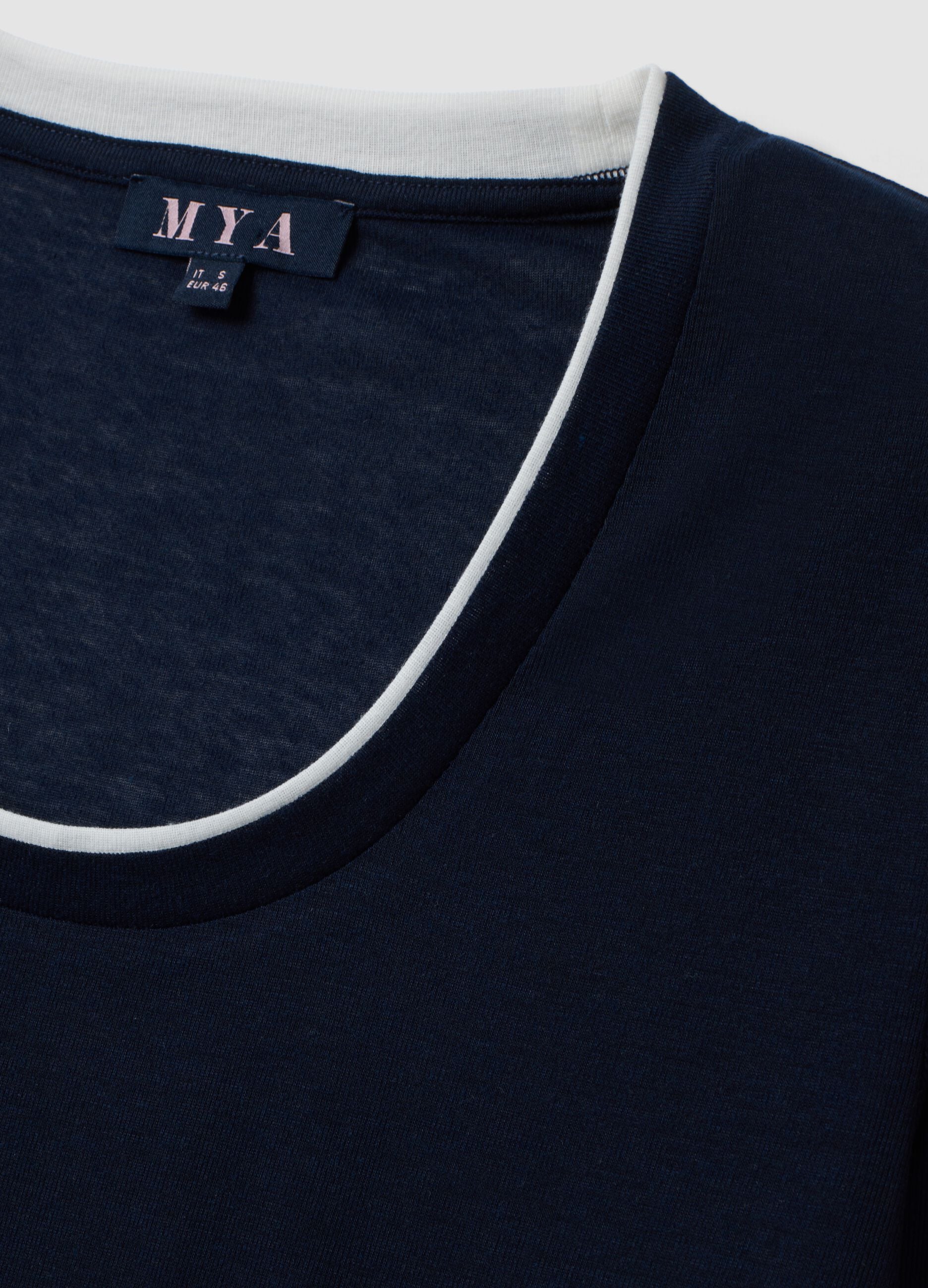 Blue viscose-blend T-shirt with white contrast crew neck, regular fit