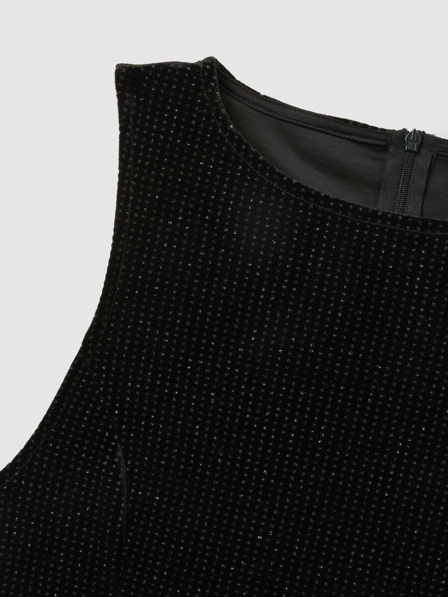 Abito corto nero in velour regular fit senza maniche_5