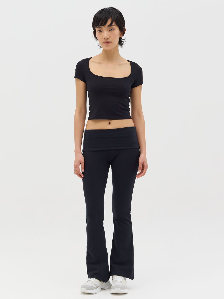 Black T-shirt with square neckline_1