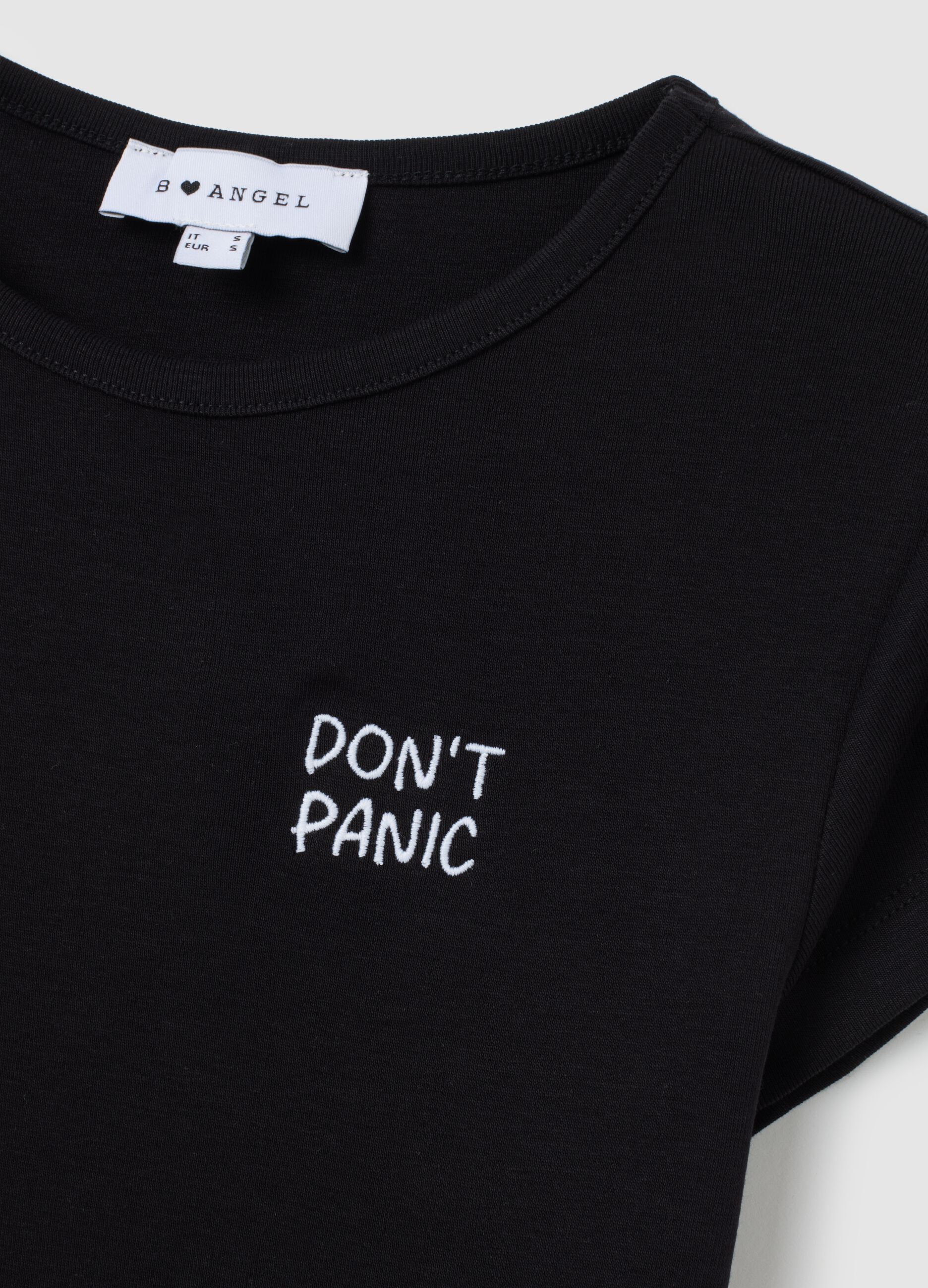 T-shirt in puro cotone nero slim fit con ricamo