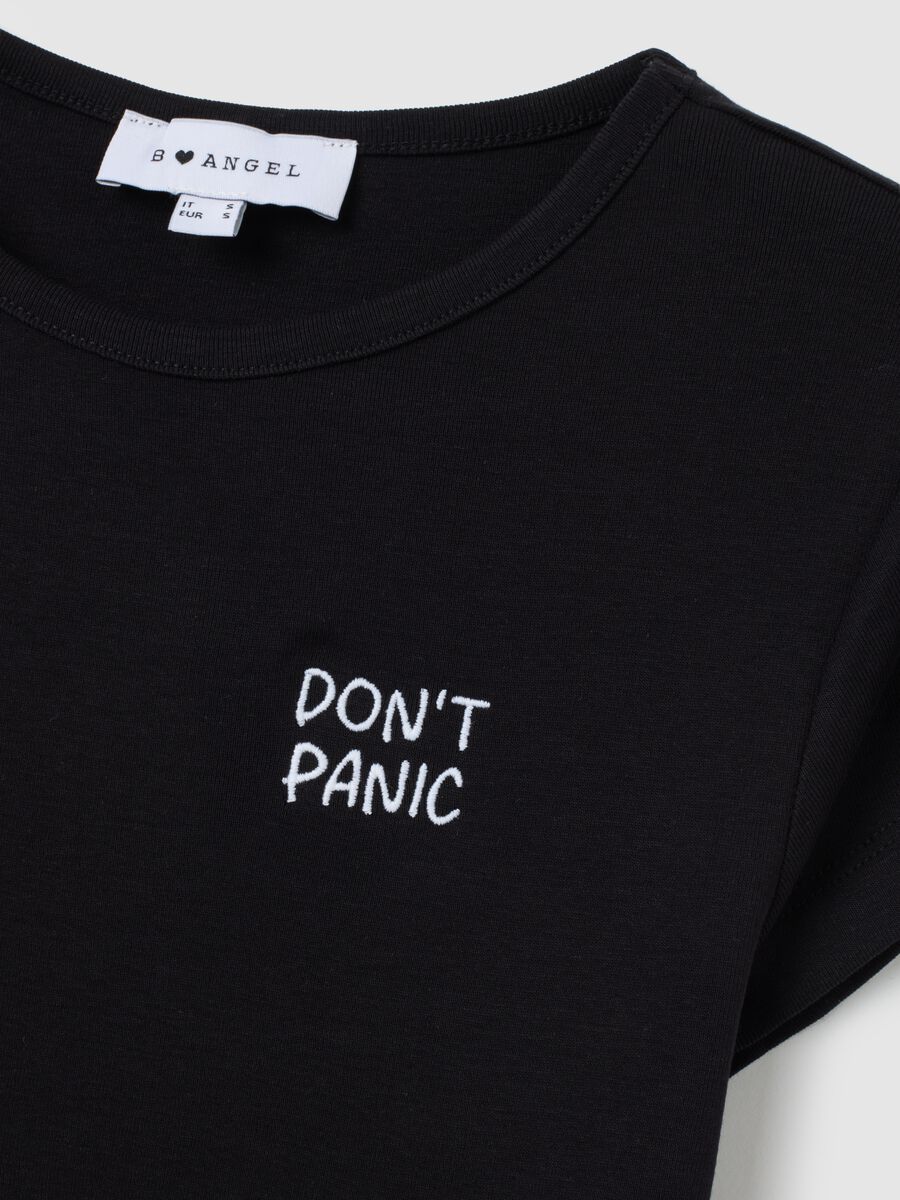 T-shirt in puro cotone nero slim fit con ricamo_5