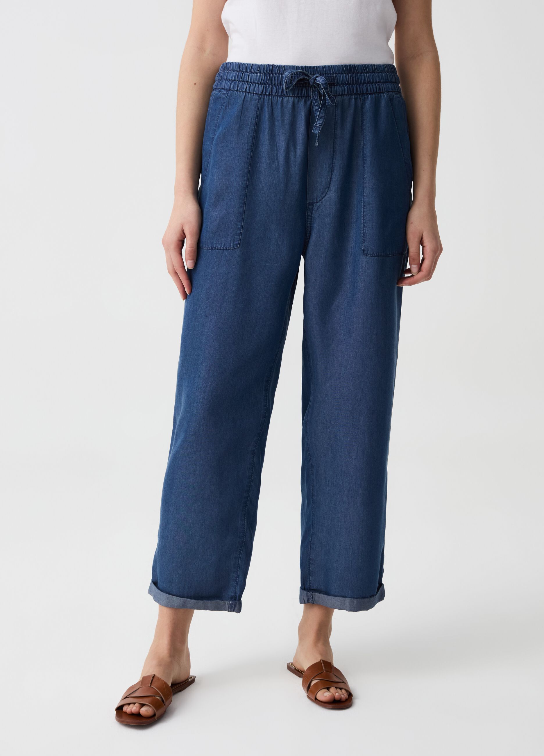 Wide-leg denim-effect joggers with turn-ups