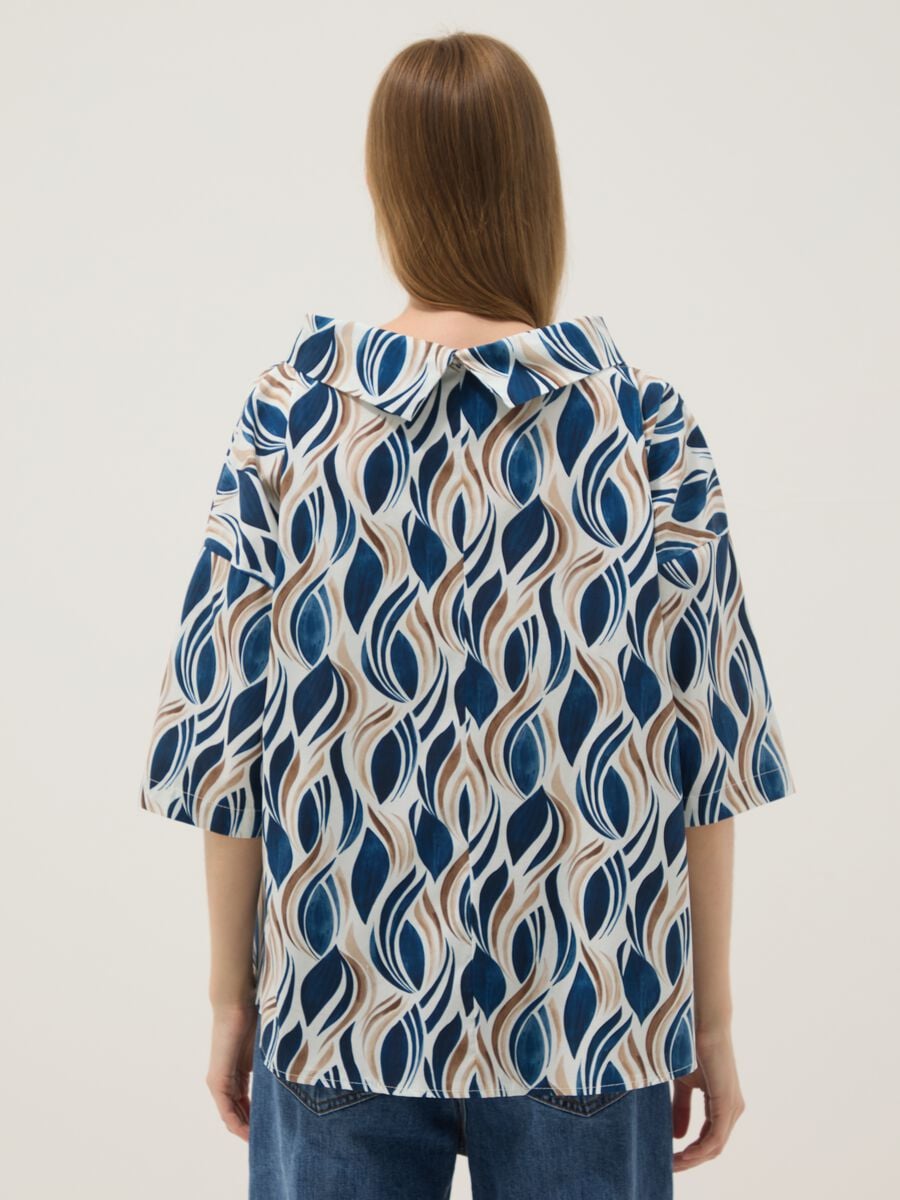 Multicoloured stretch cotton top with soft collar_3