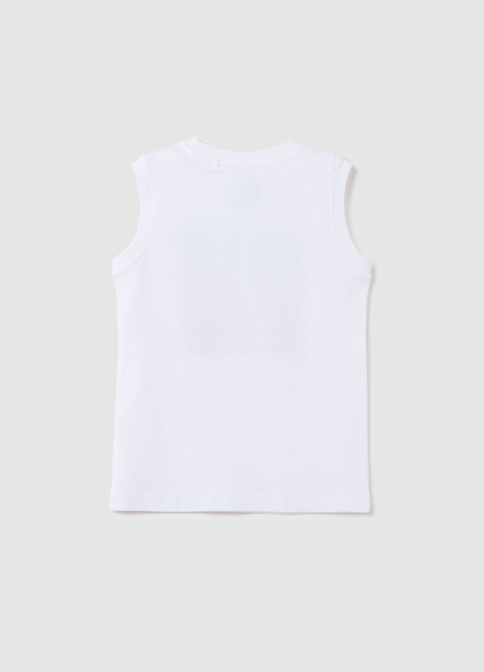 White vest with Maui print