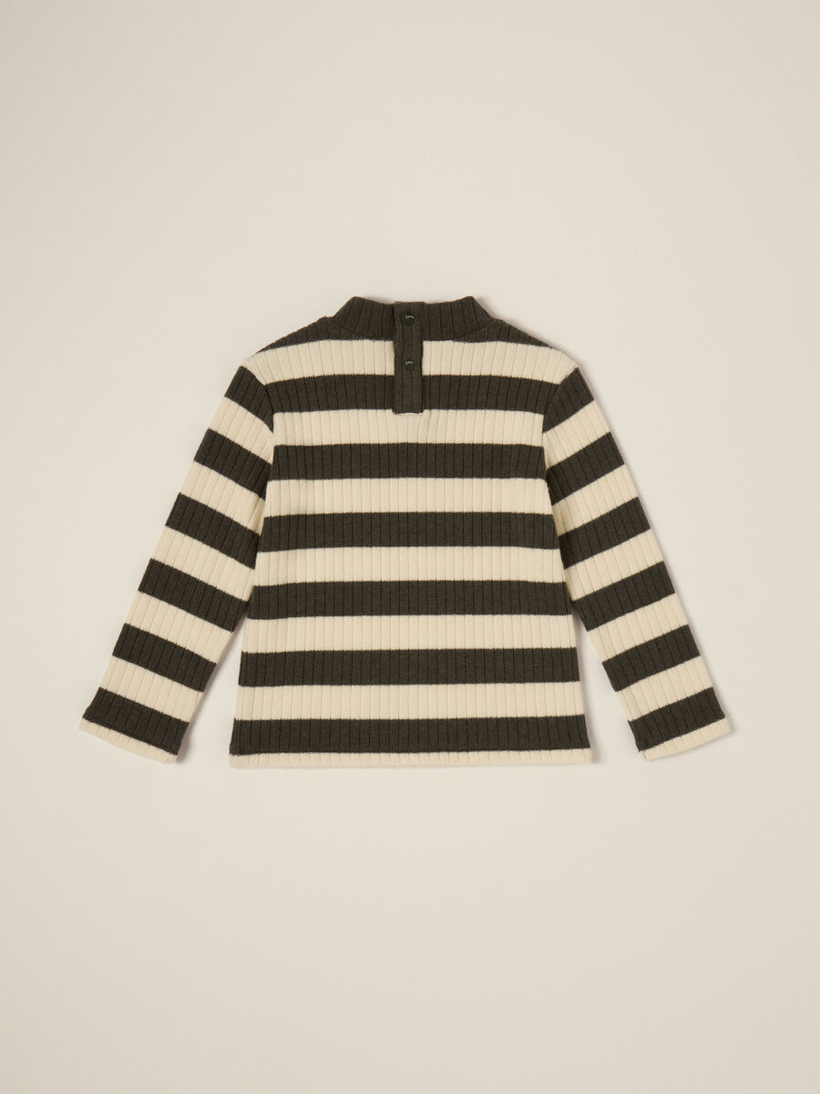 Black and white striped baby sweater_1