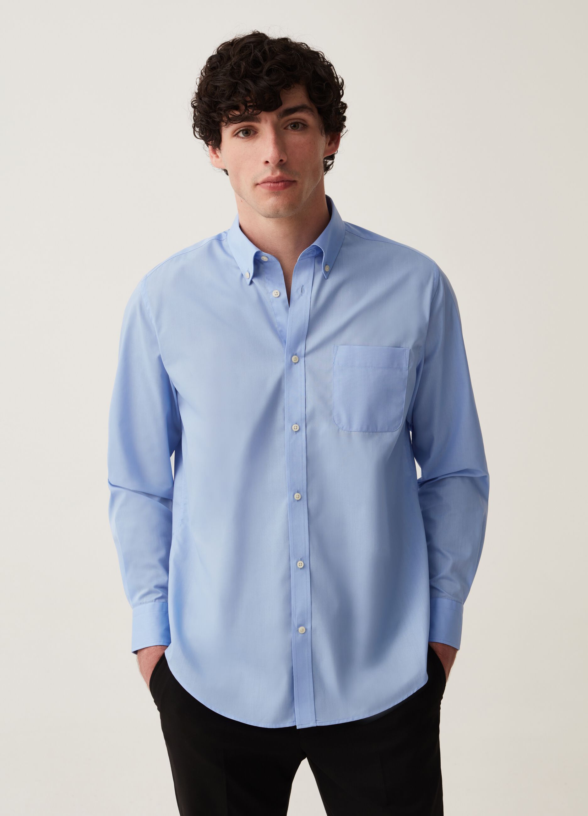 Regular-fit easy-iron shirt with pocket