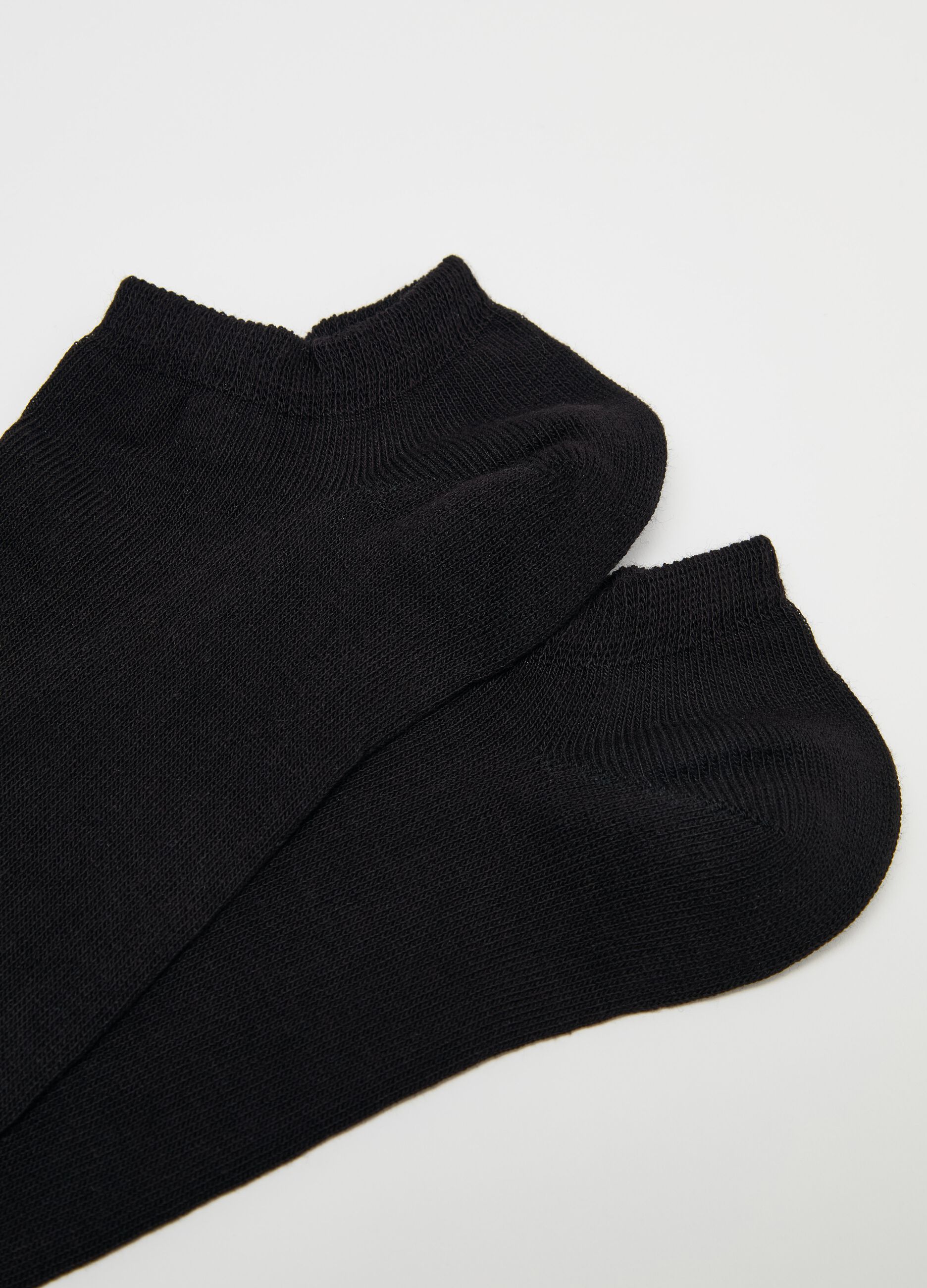 Three-pack shoe liners in organic cotton